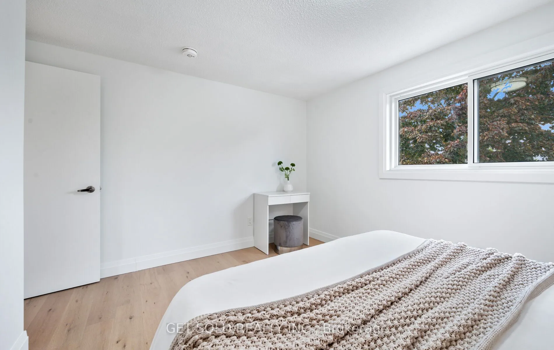 36 Shalom Crescent