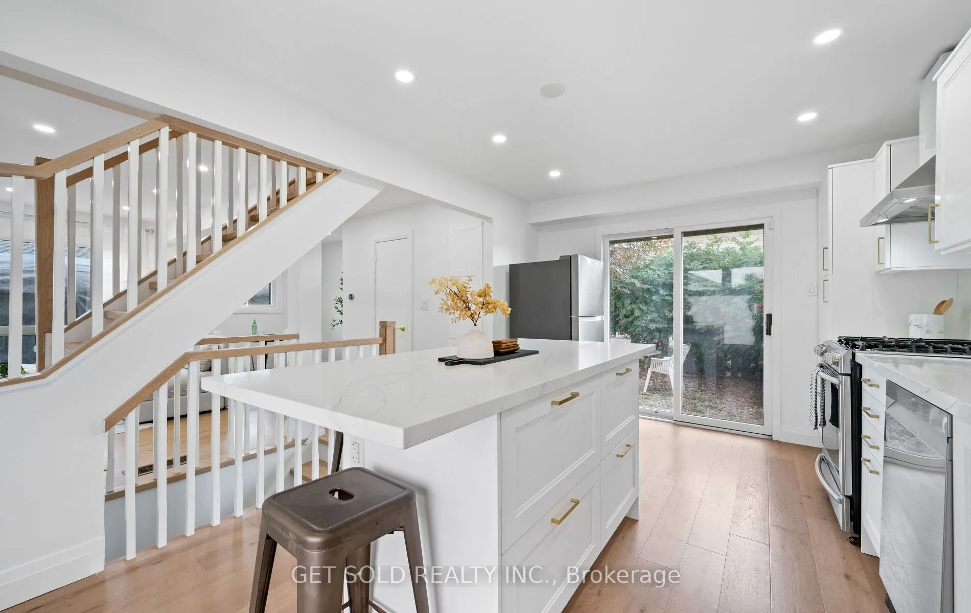 36 Shalom Crescent