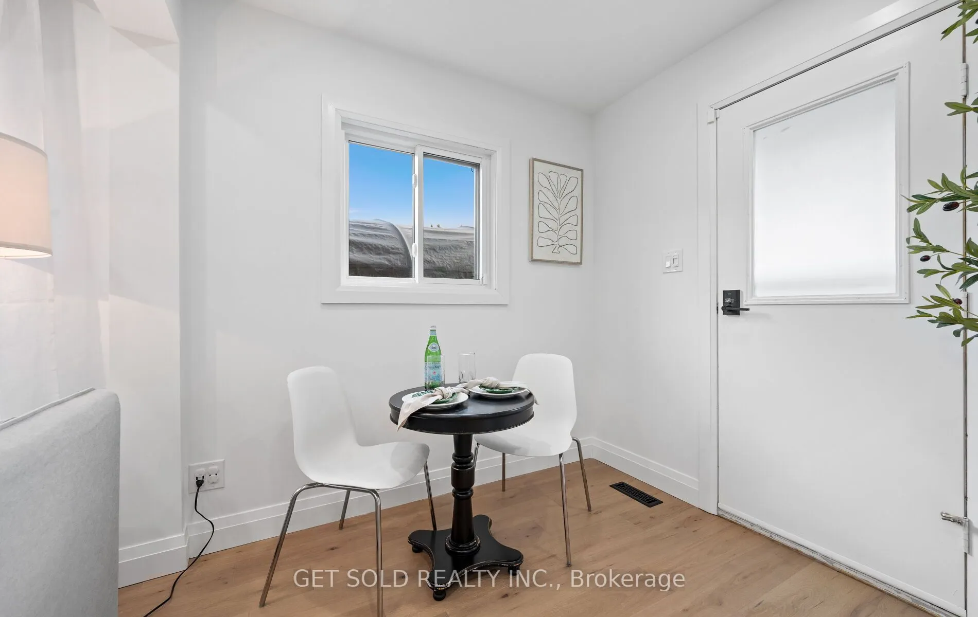 36 Shalom Crescent