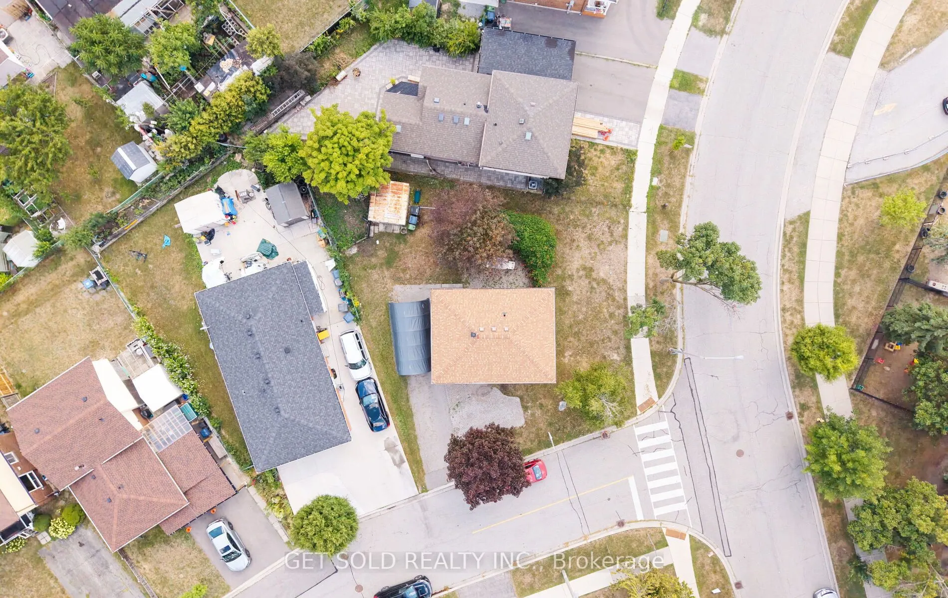 36 Shalom Crescent