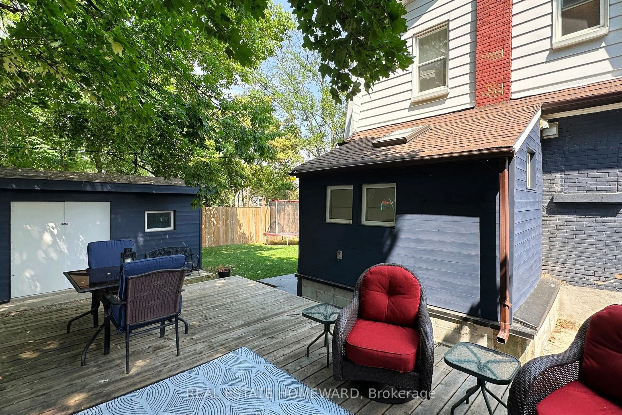 48 Holley Avenue
