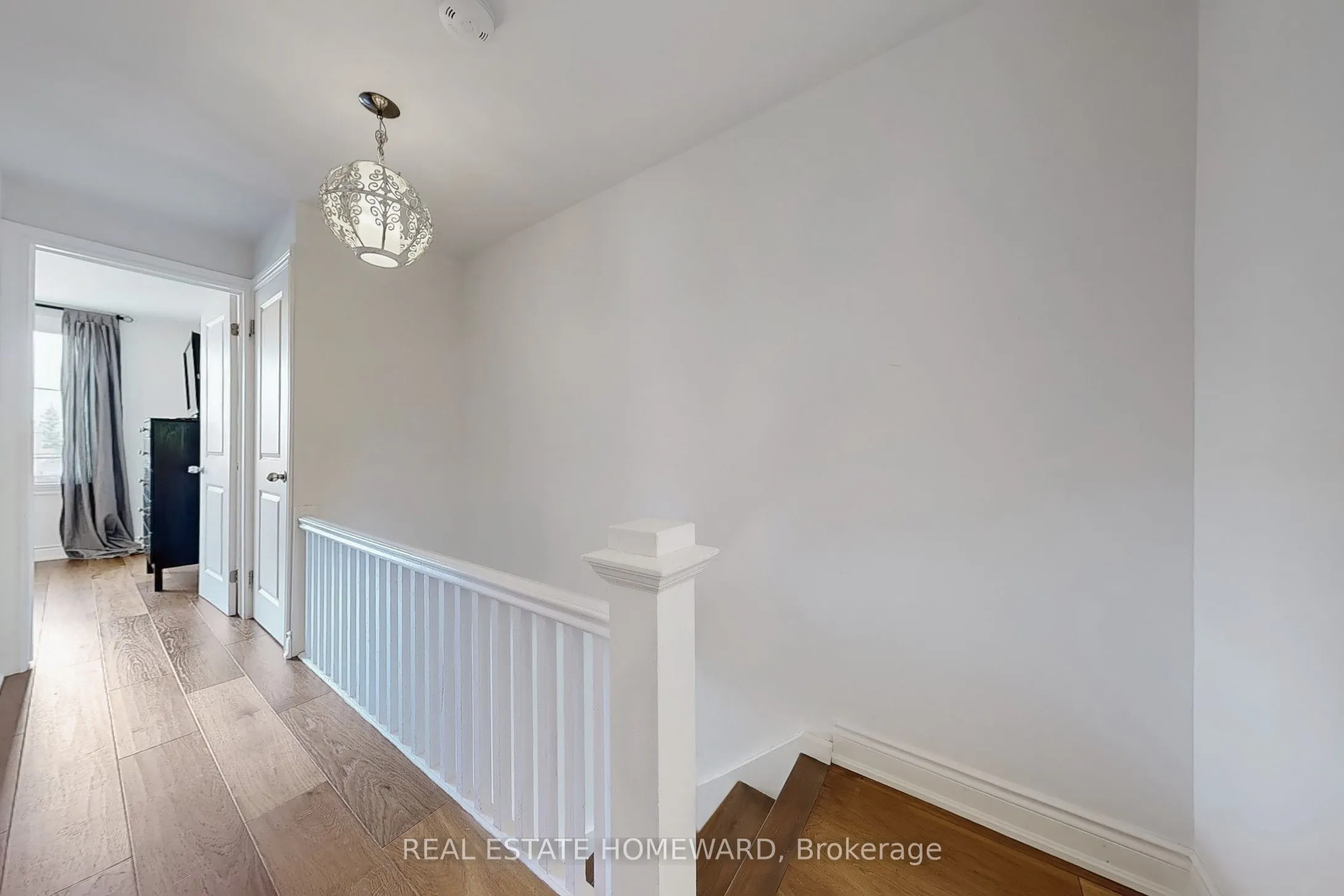 48 Holley Avenue