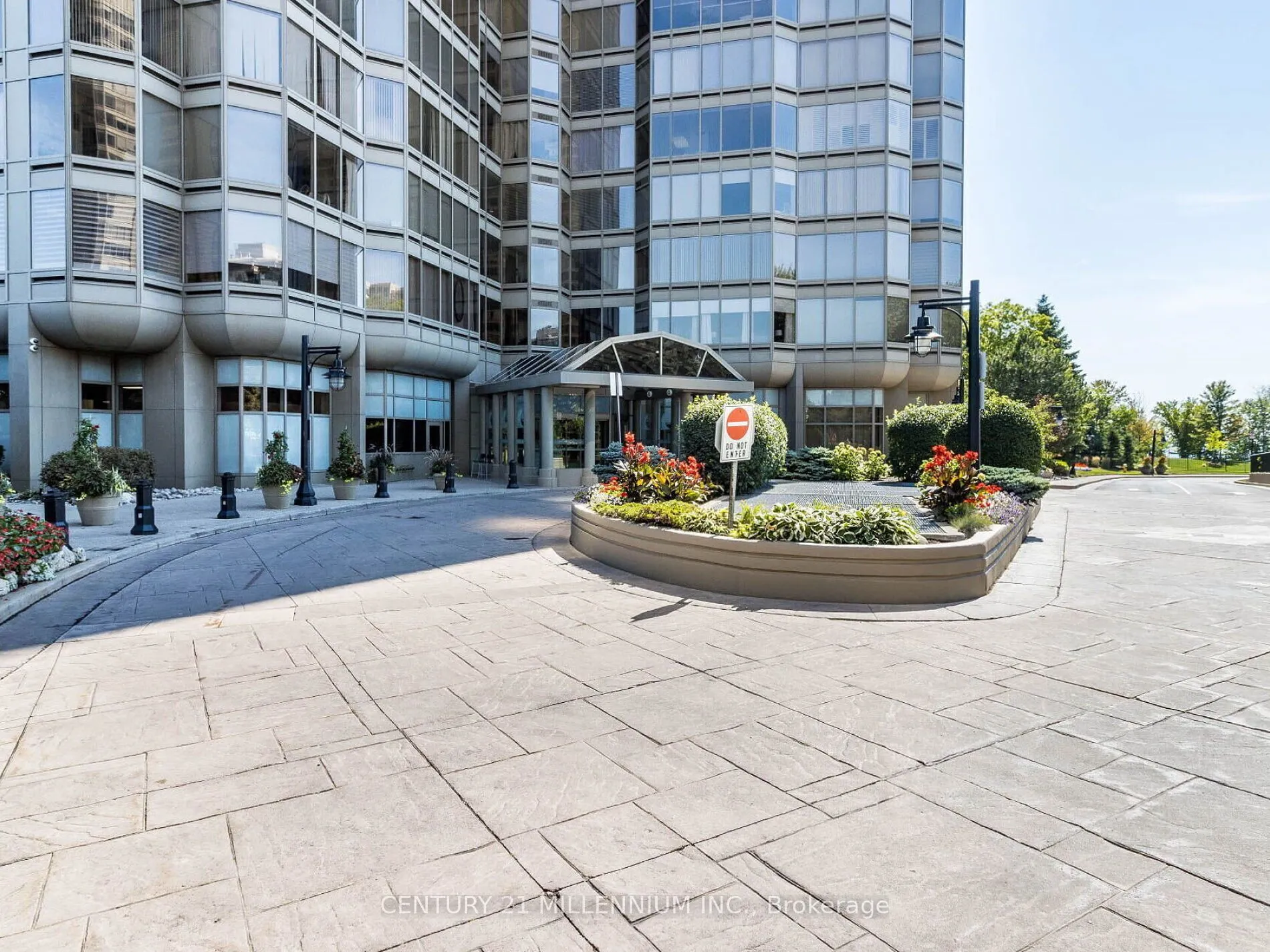 1 Palace Pier Court, #603