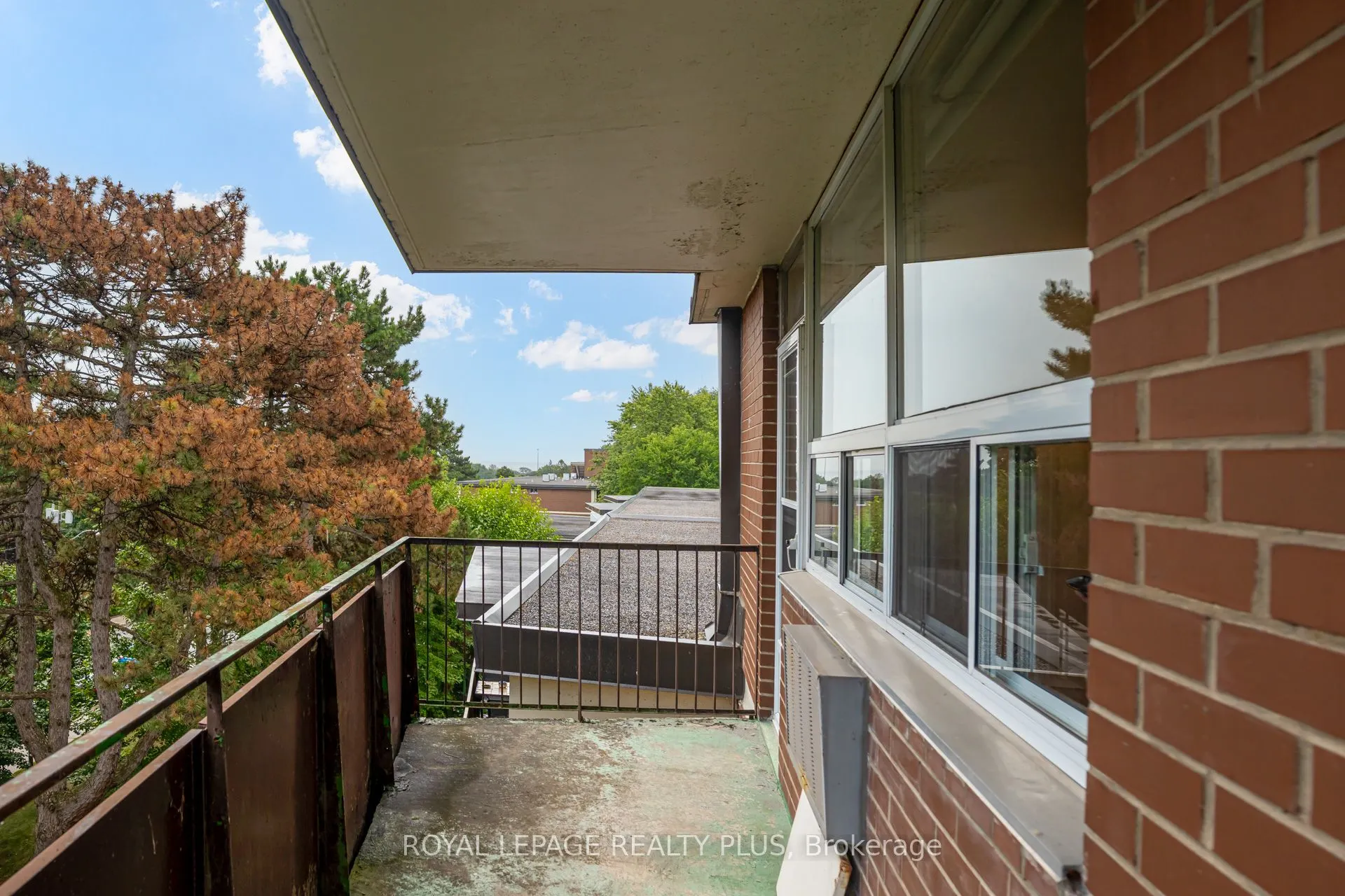 100 Coe Hill Drive, #409
