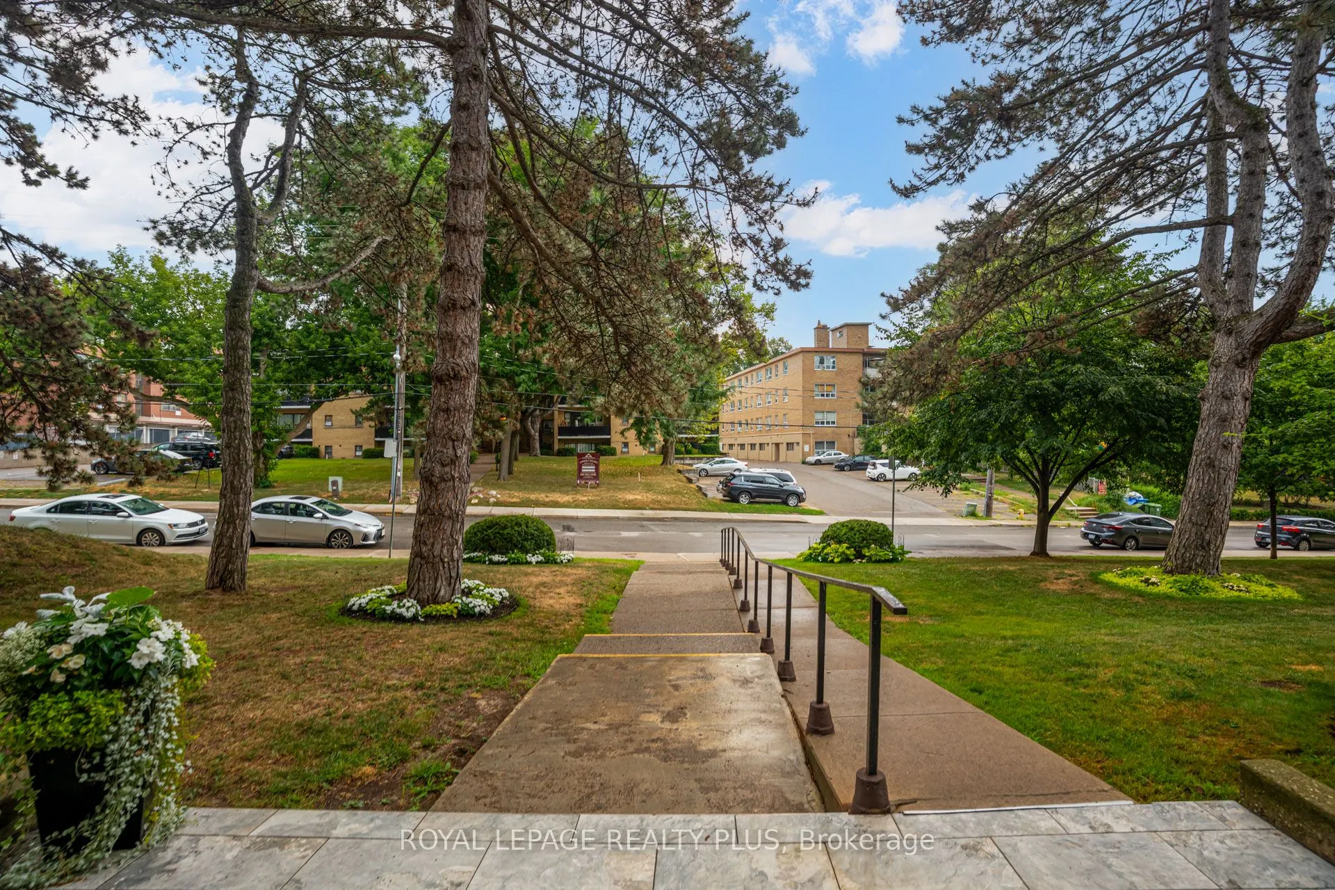100 Coe Hill Drive, #409