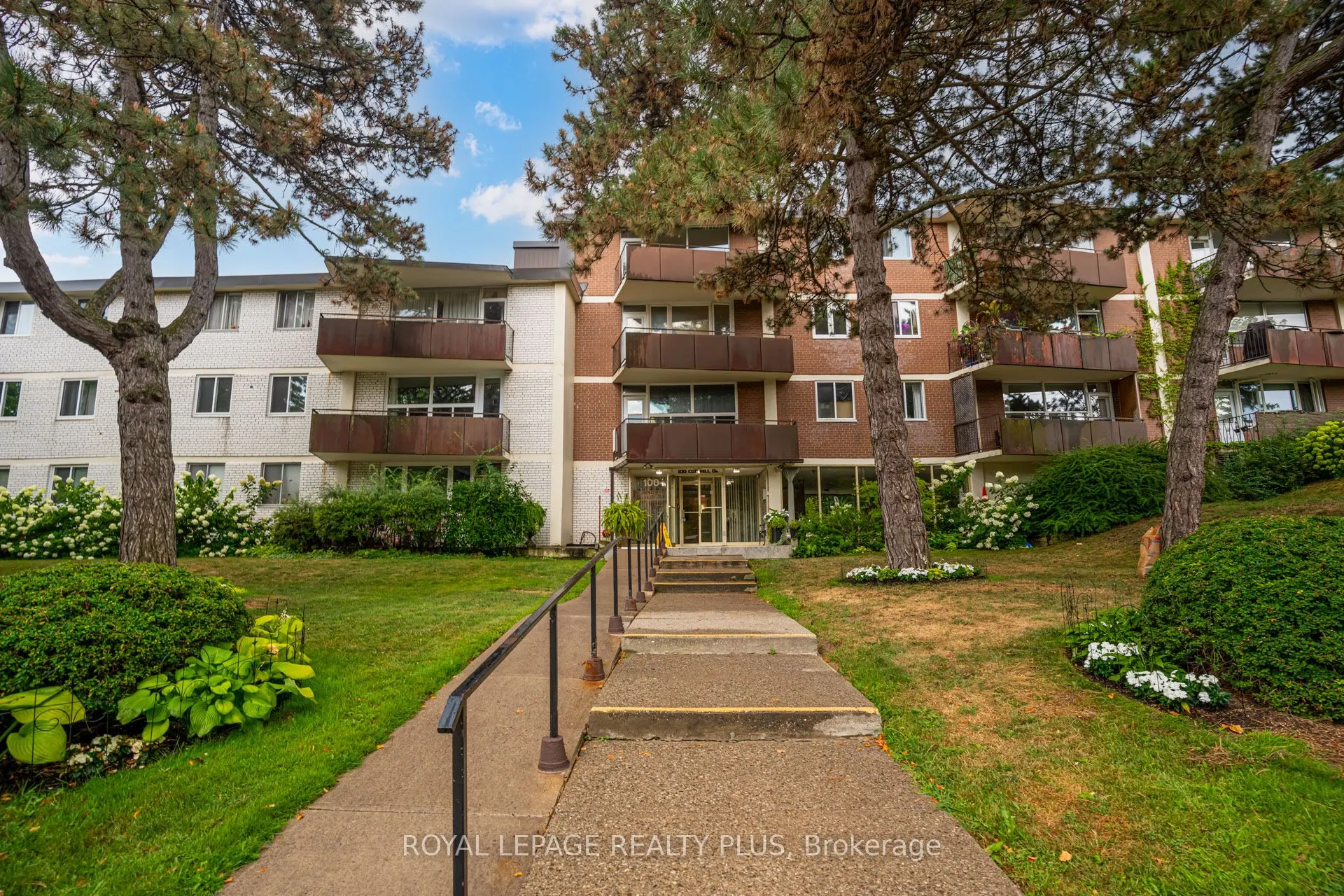 100 Coe Hill Drive, #409