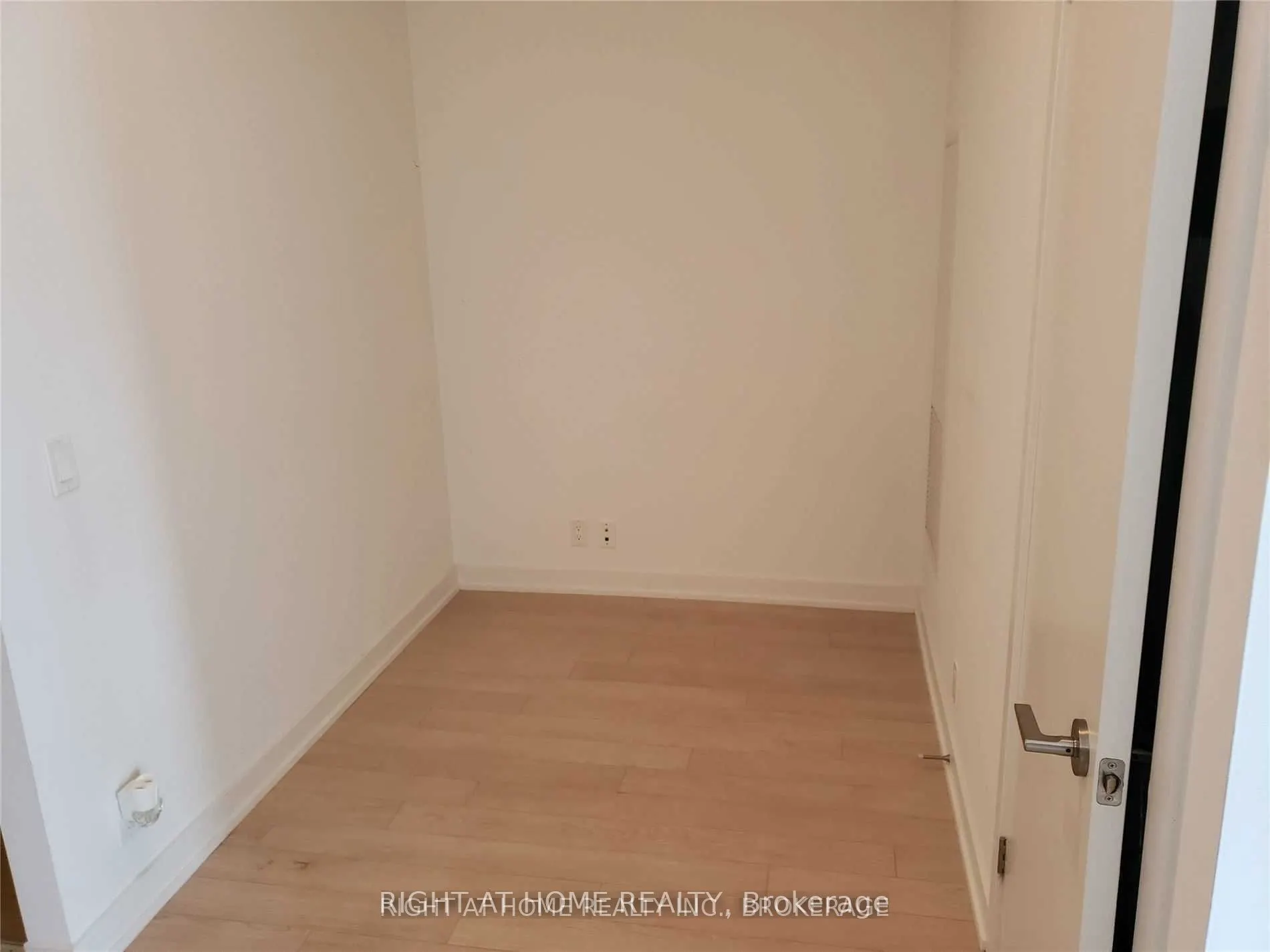 10 Parklawn Road, #303