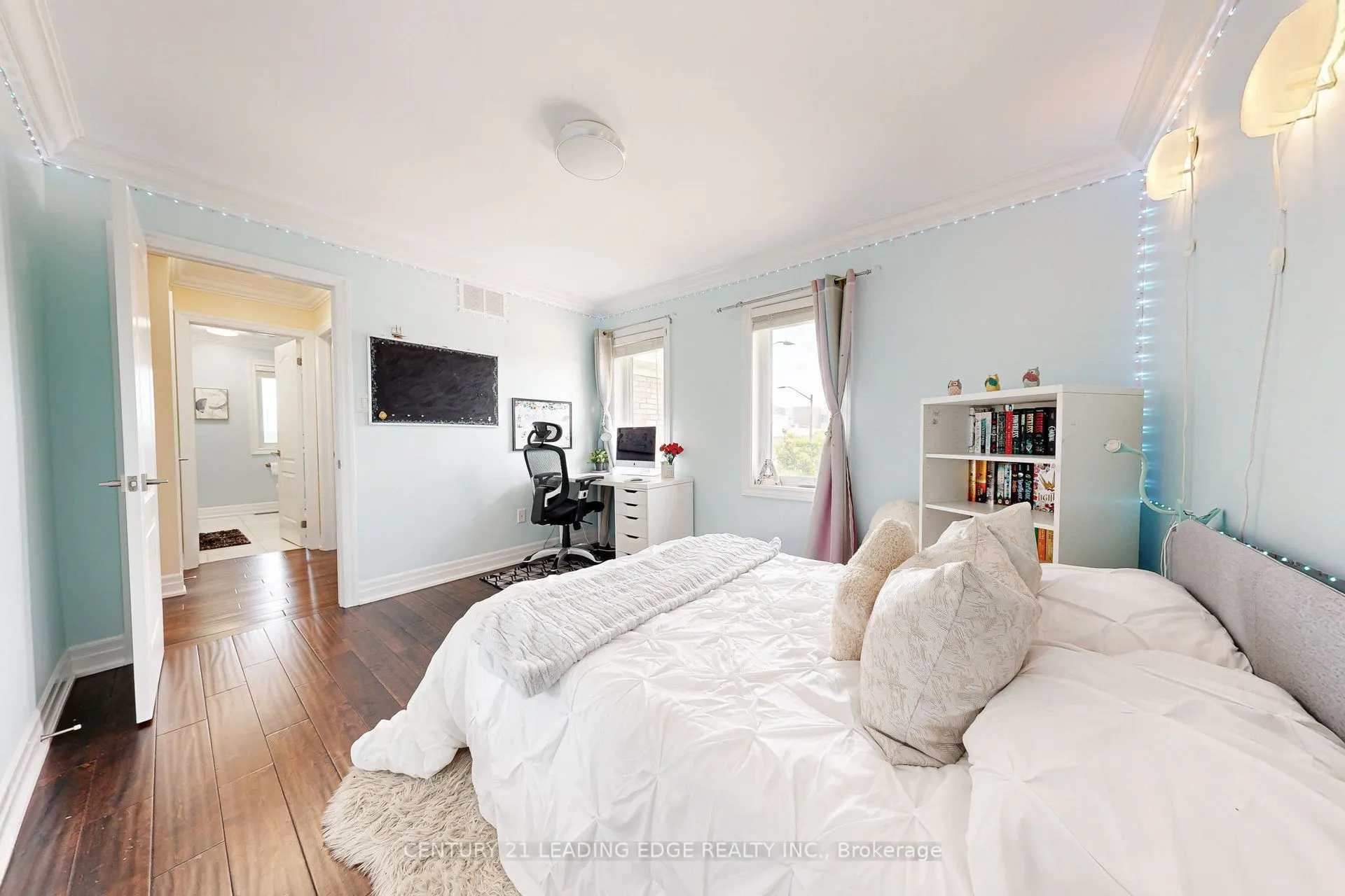 5750 CHURCHILL MEADOWS Boulevard