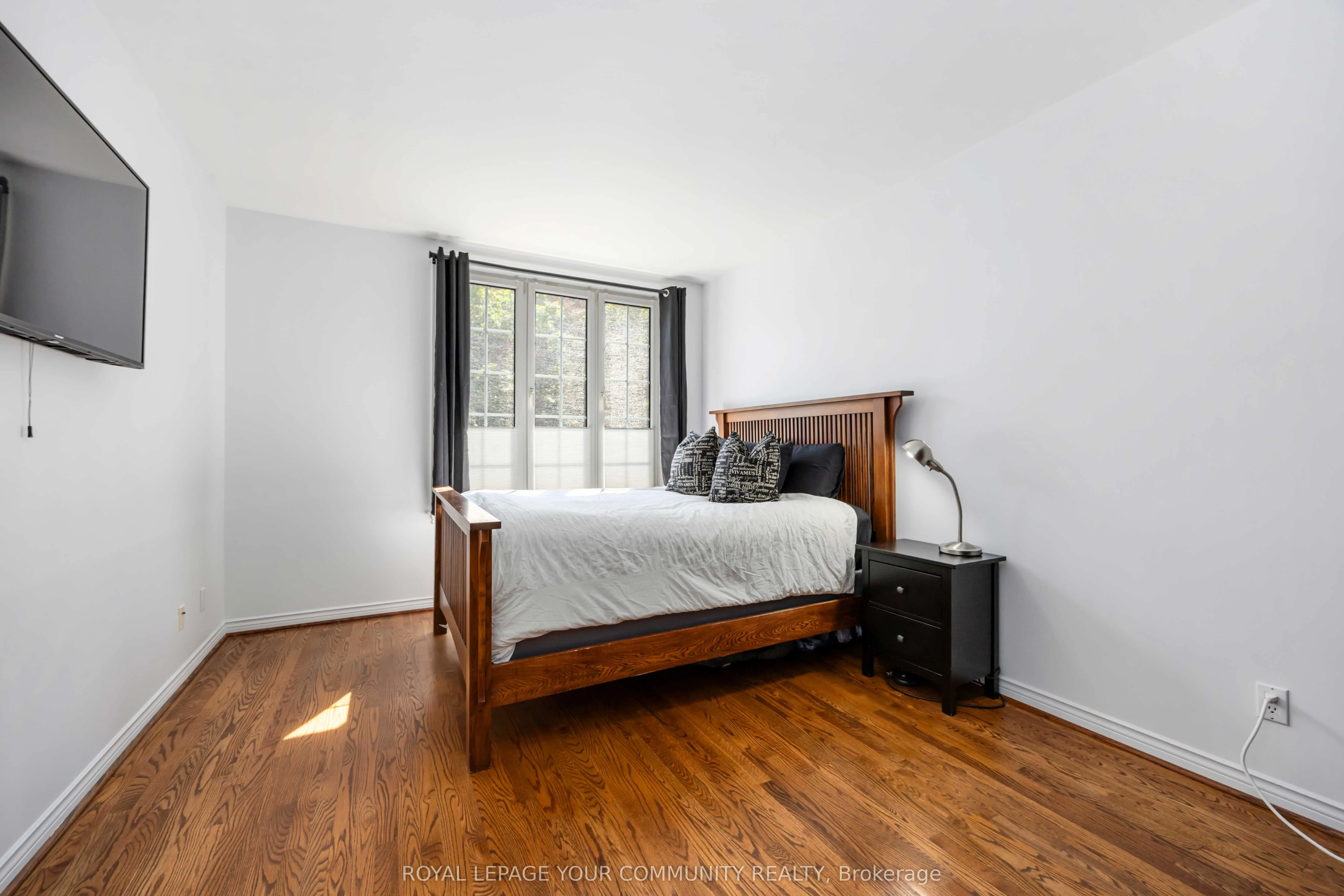 2289 Lake Shore Boulevard W, #126