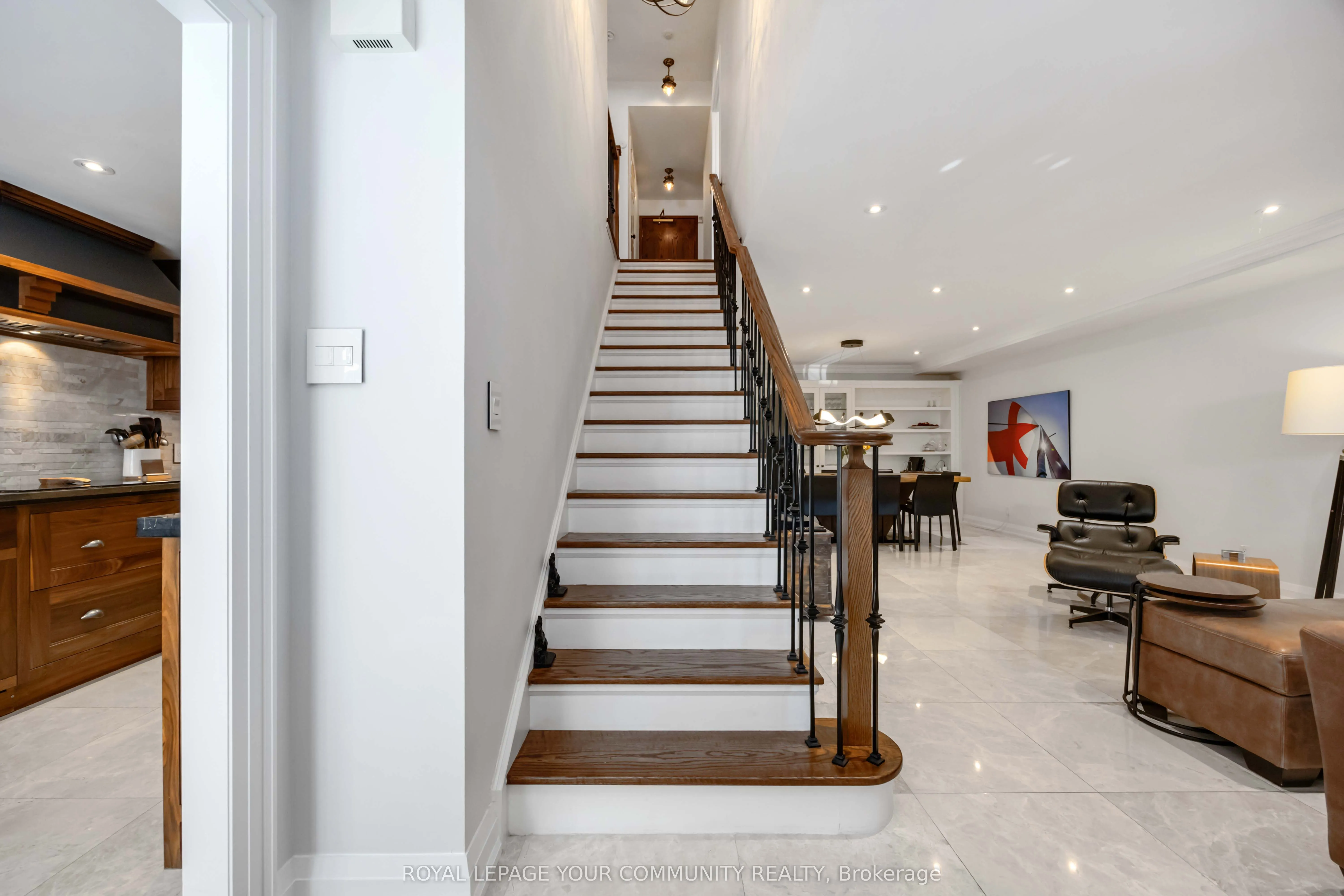 2289 Lake Shore Boulevard W, #126