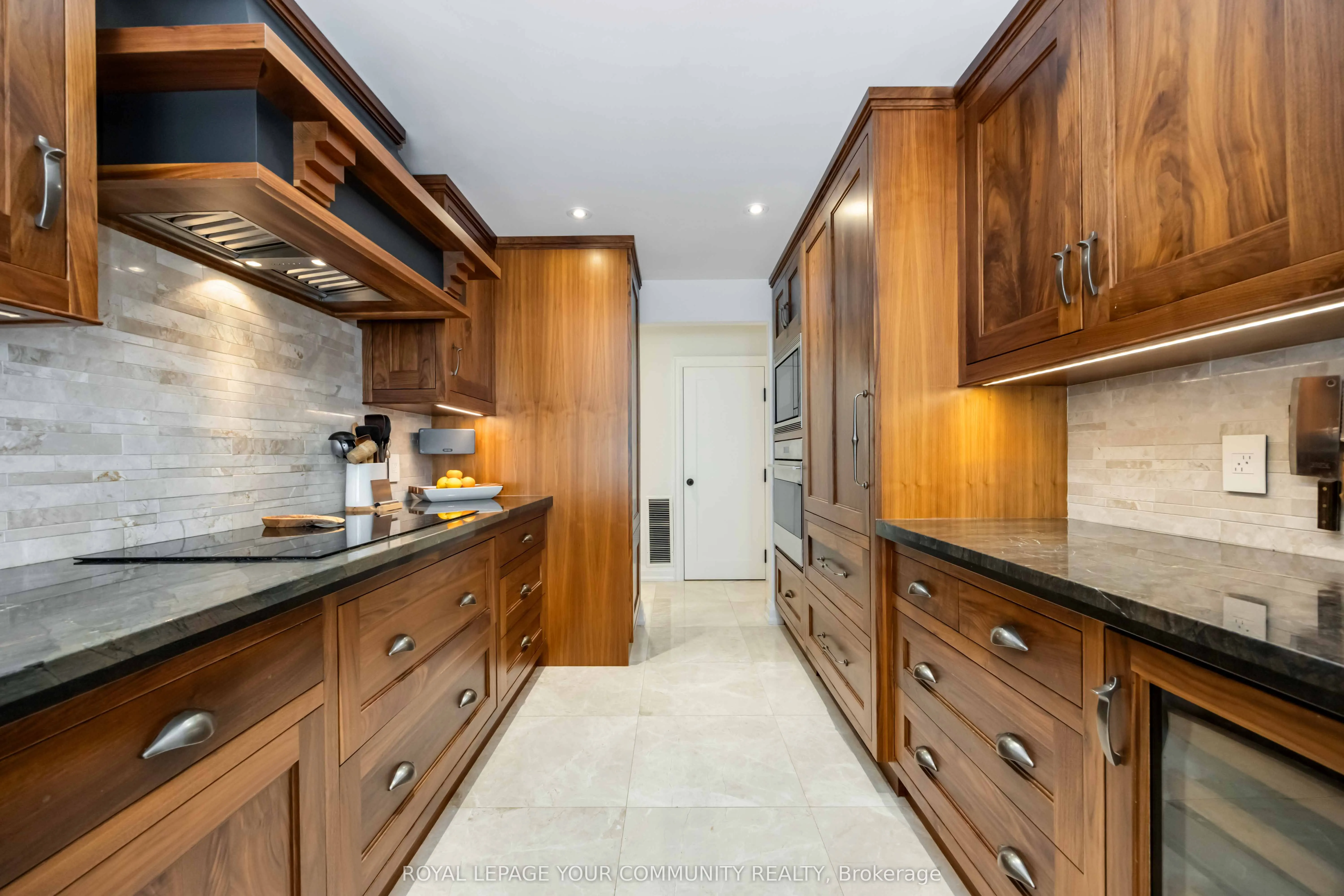 2289 Lake Shore Boulevard W, #126
