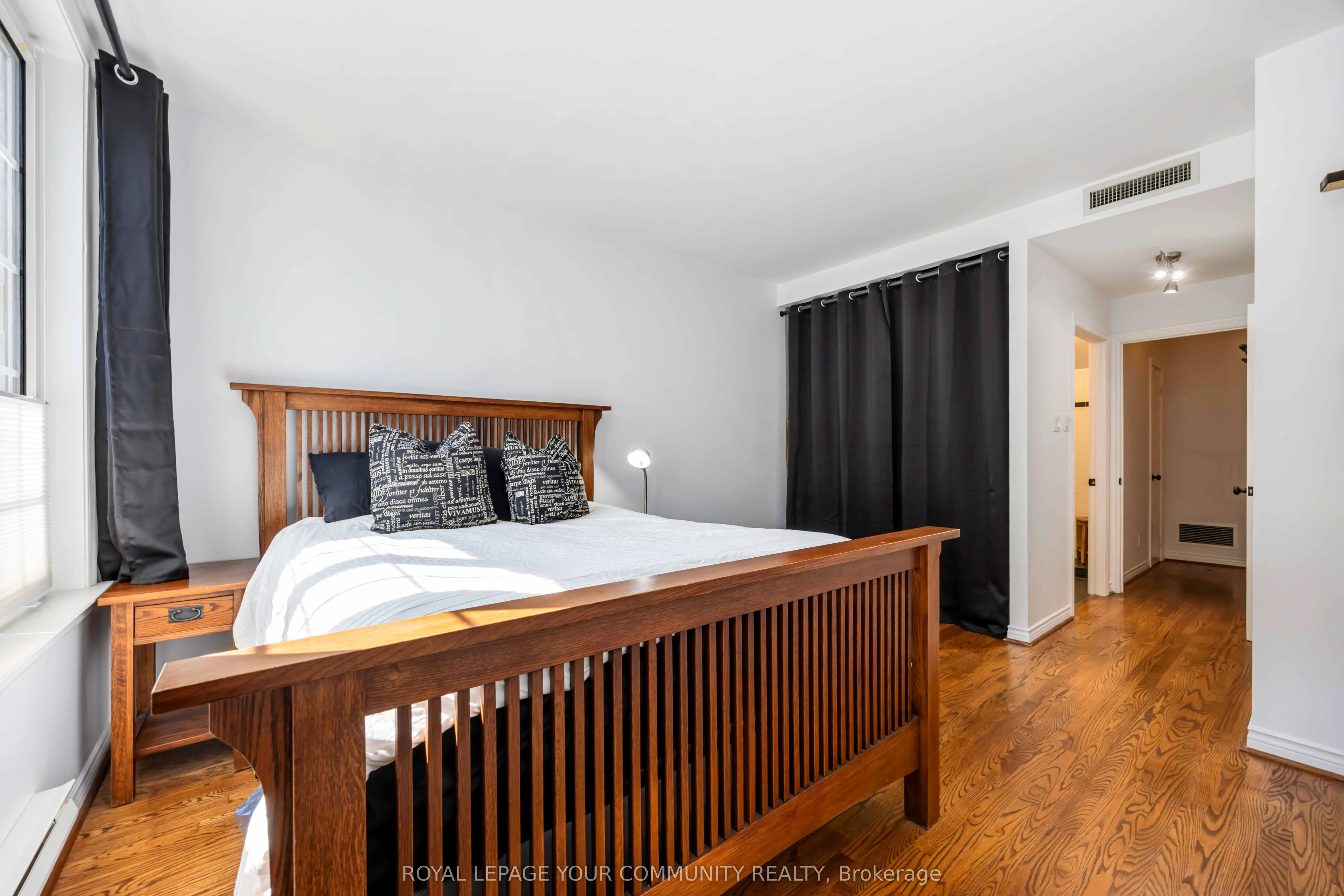 2289 Lake Shore Boulevard W, #126