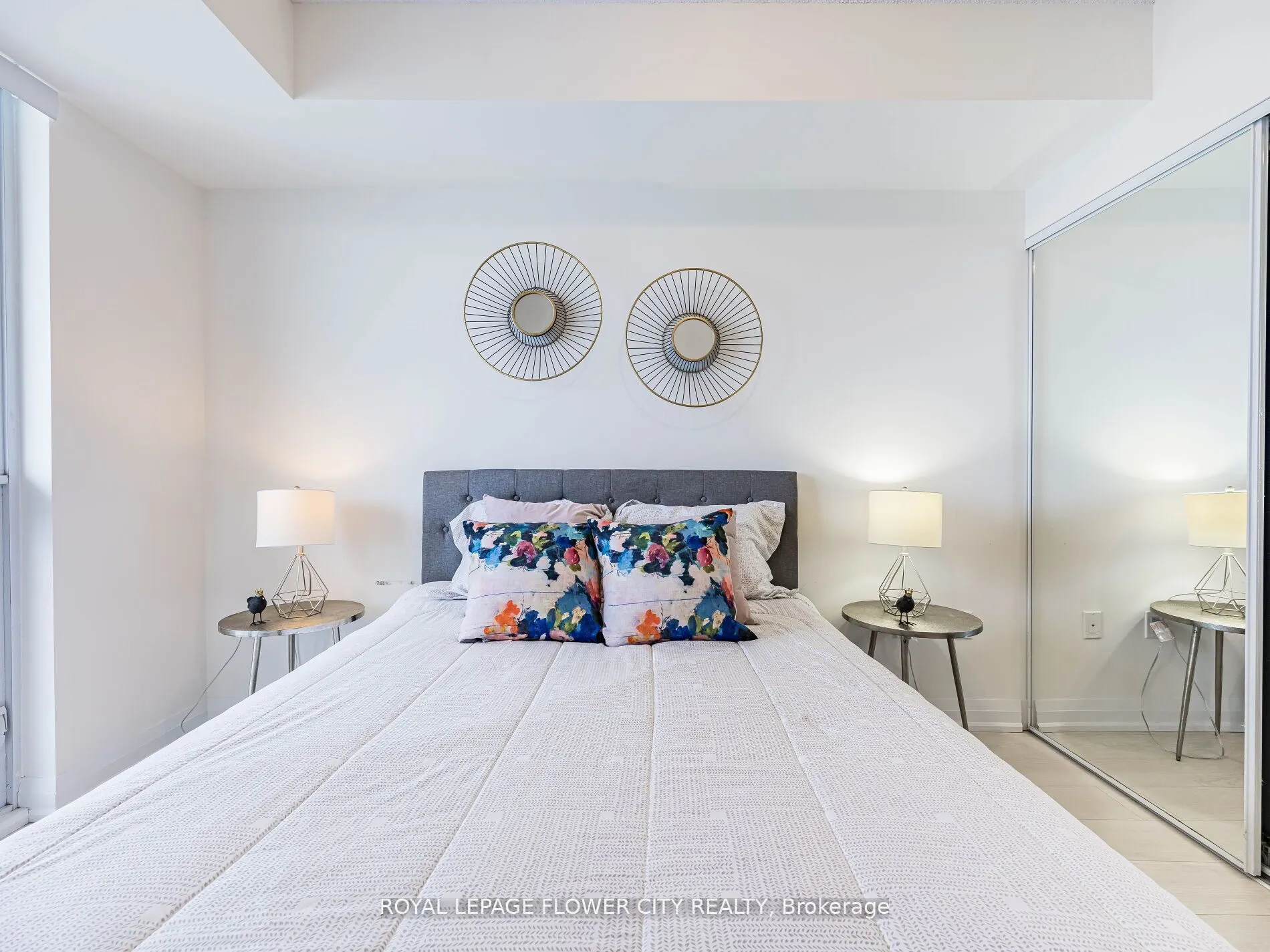 30 Gibbs Road, #2804