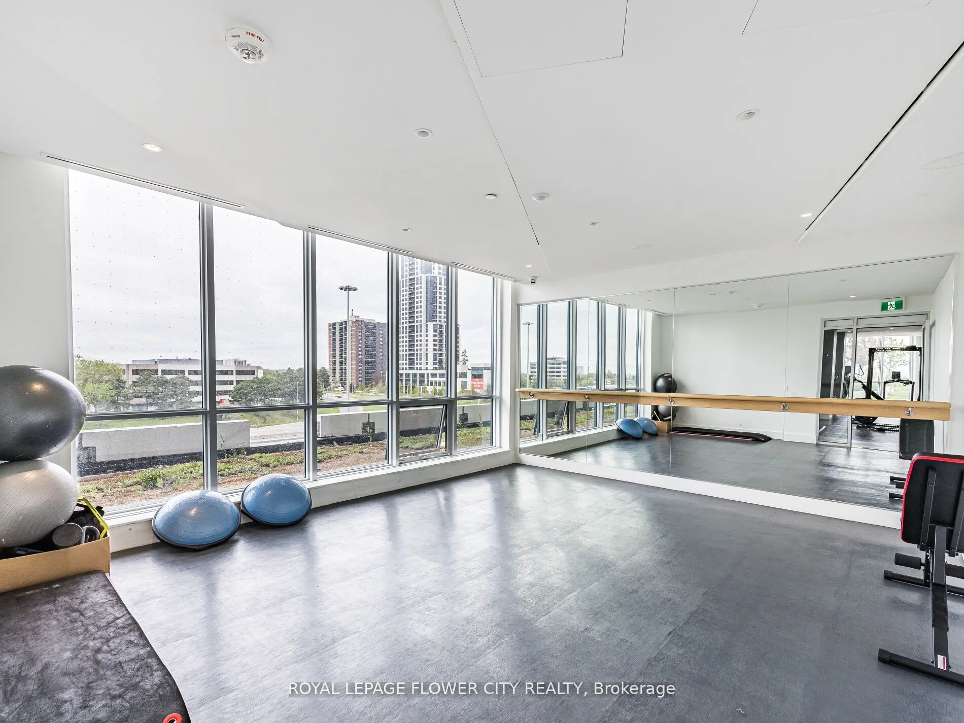 30 Gibbs Road, #2804