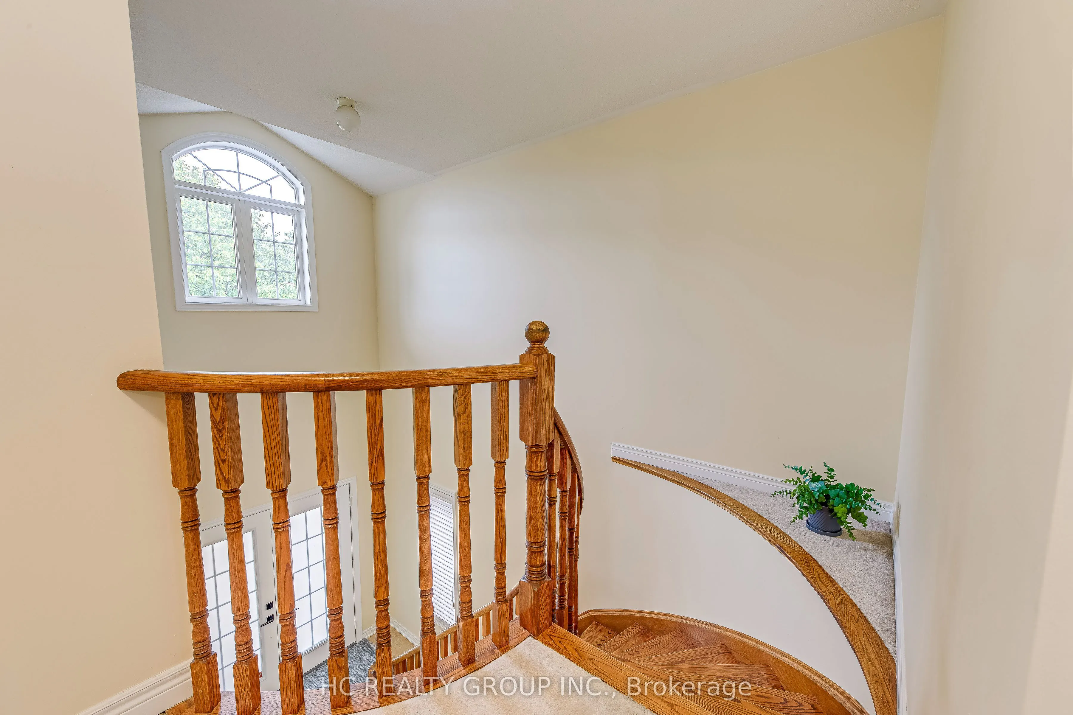 2436 Felhaber Crescent