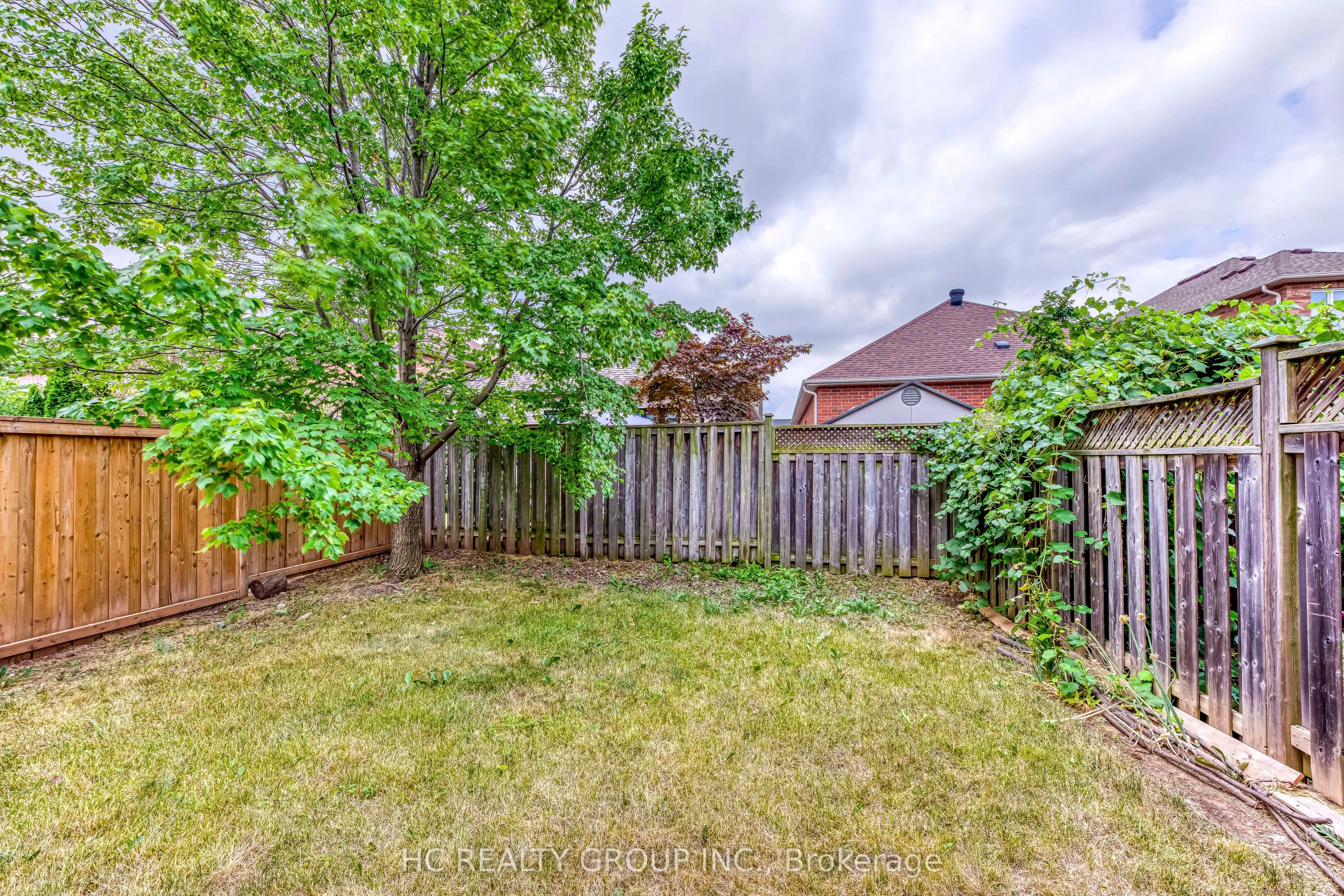 2436 Felhaber Crescent