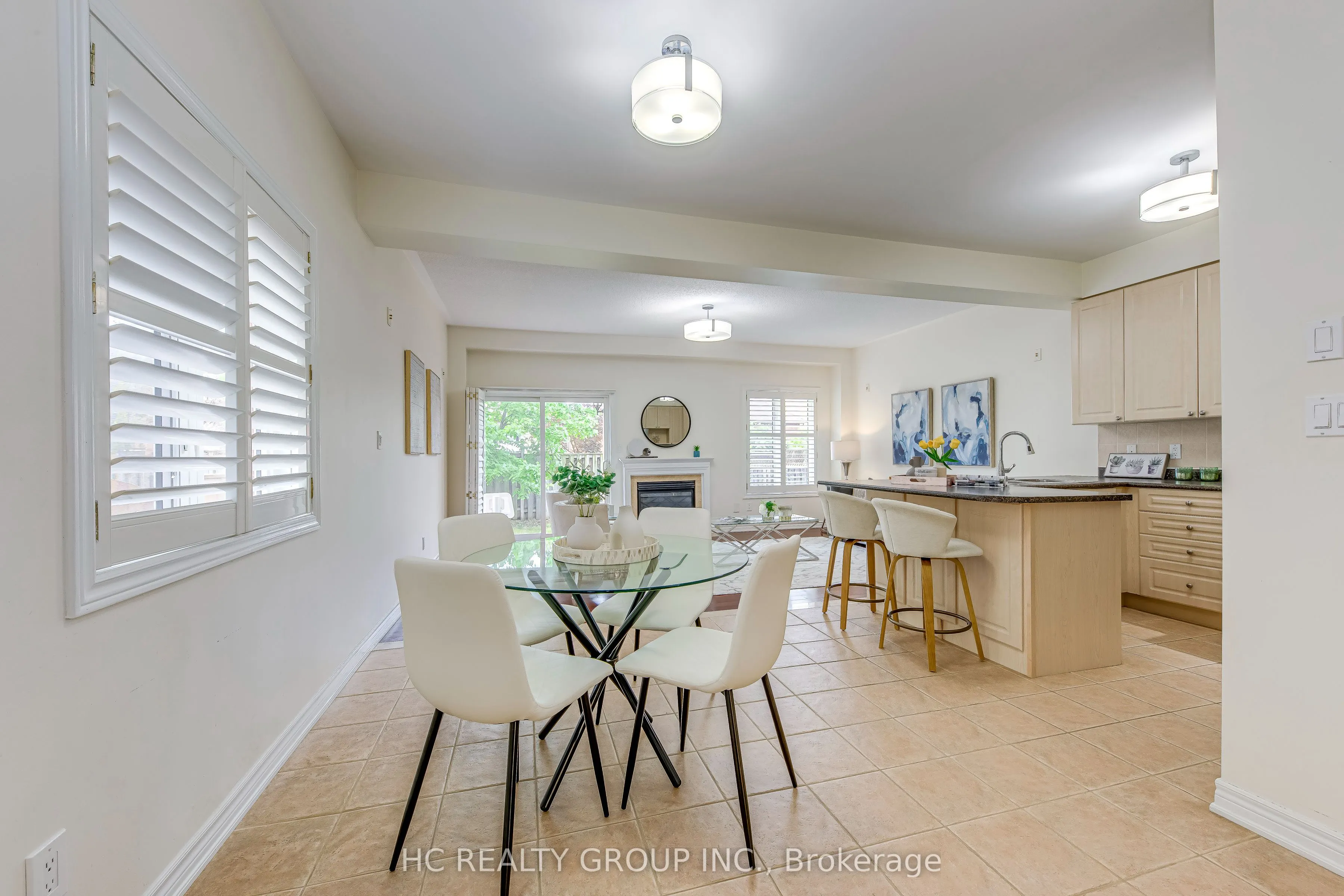 2436 Felhaber Crescent