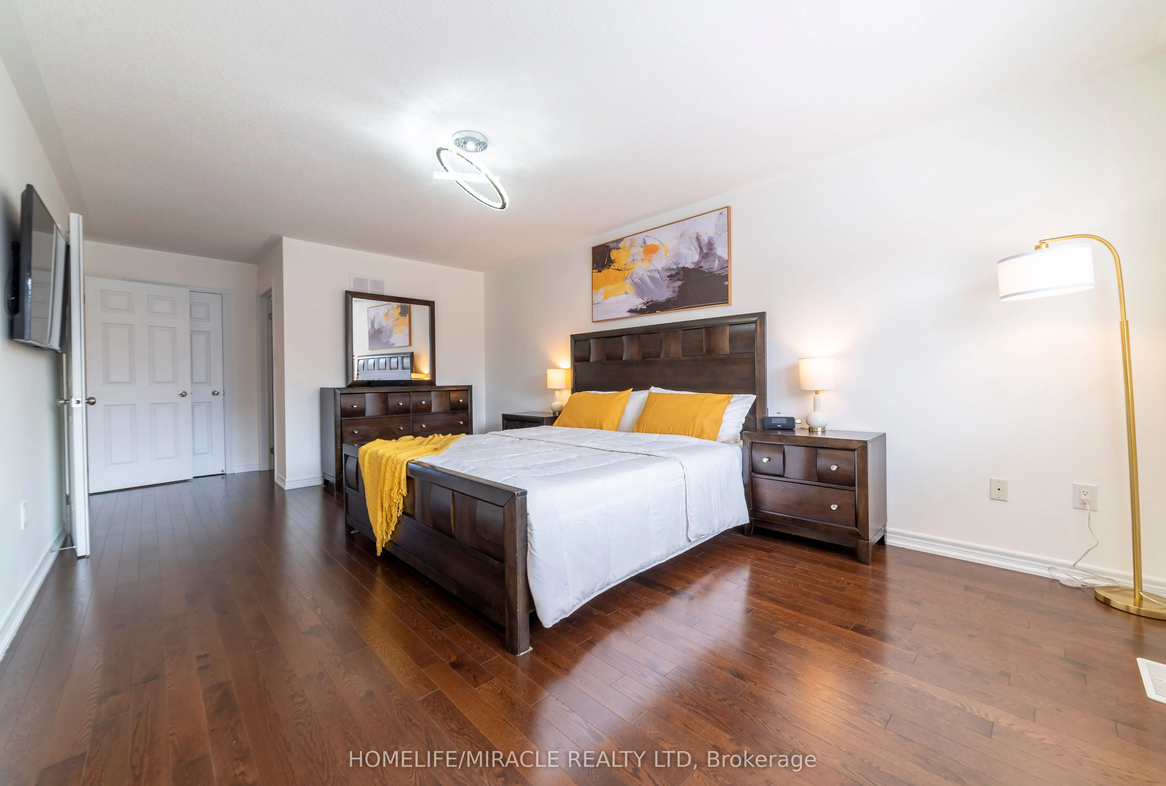 86 JUNETOWN Circle
