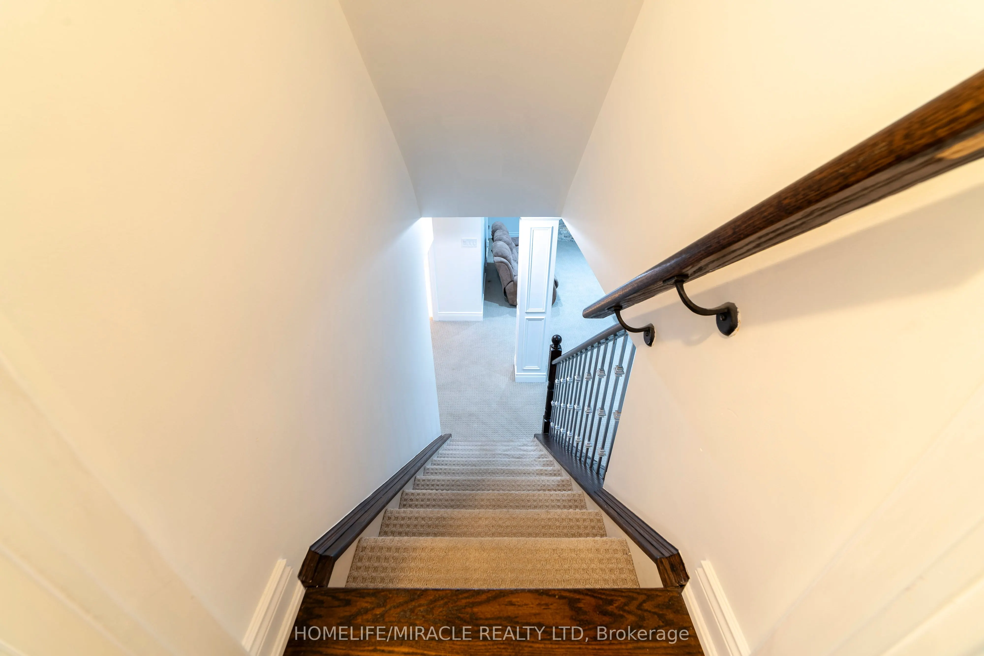 86 JUNETOWN Circle