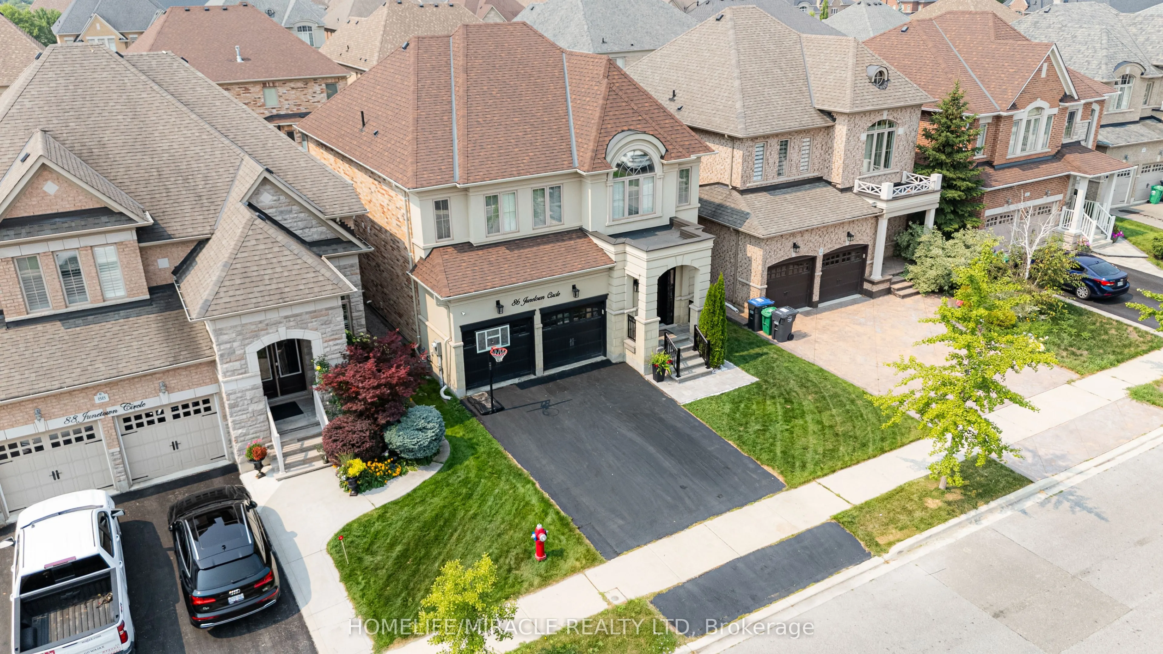 86 JUNETOWN Circle