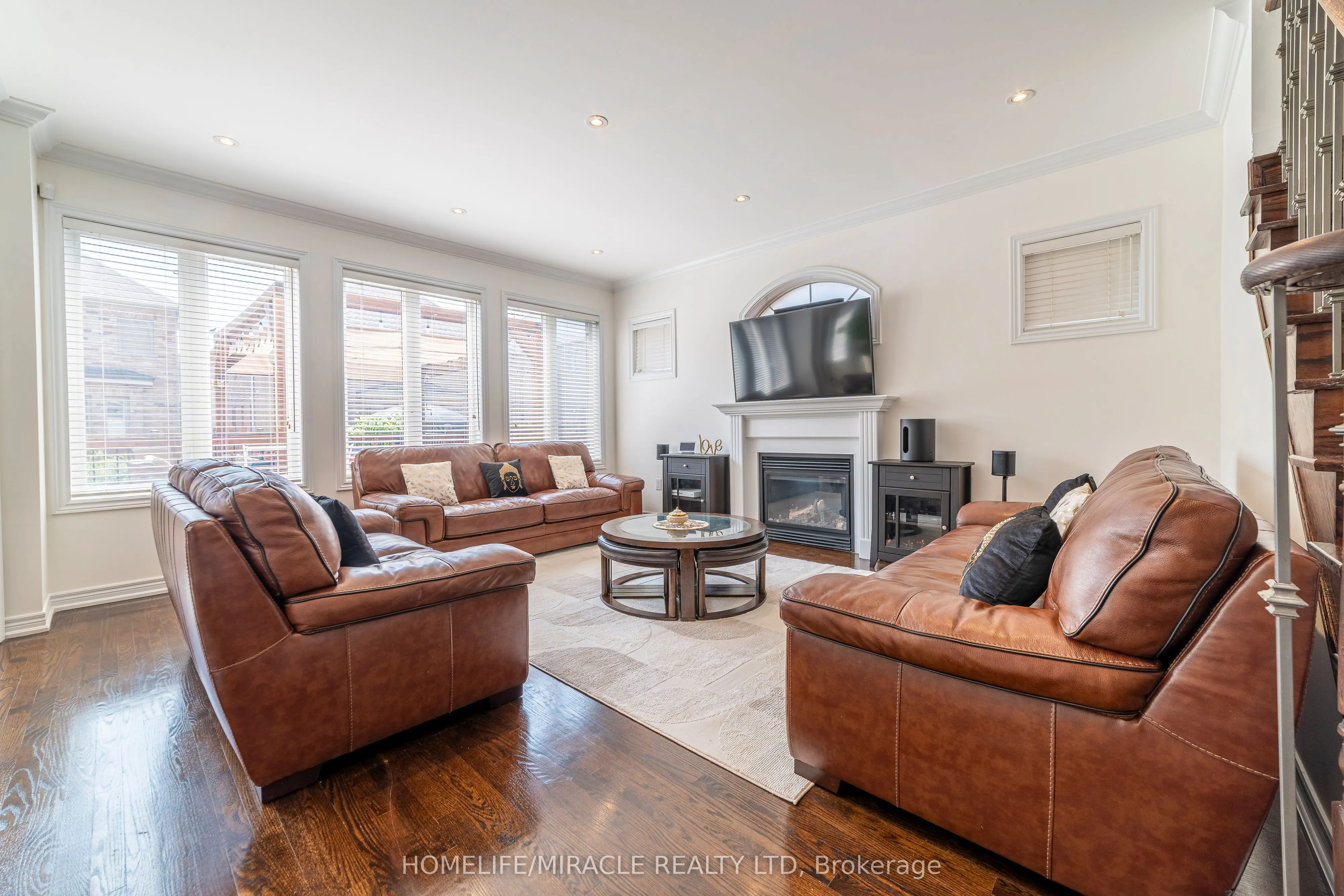 86 JUNETOWN Circle