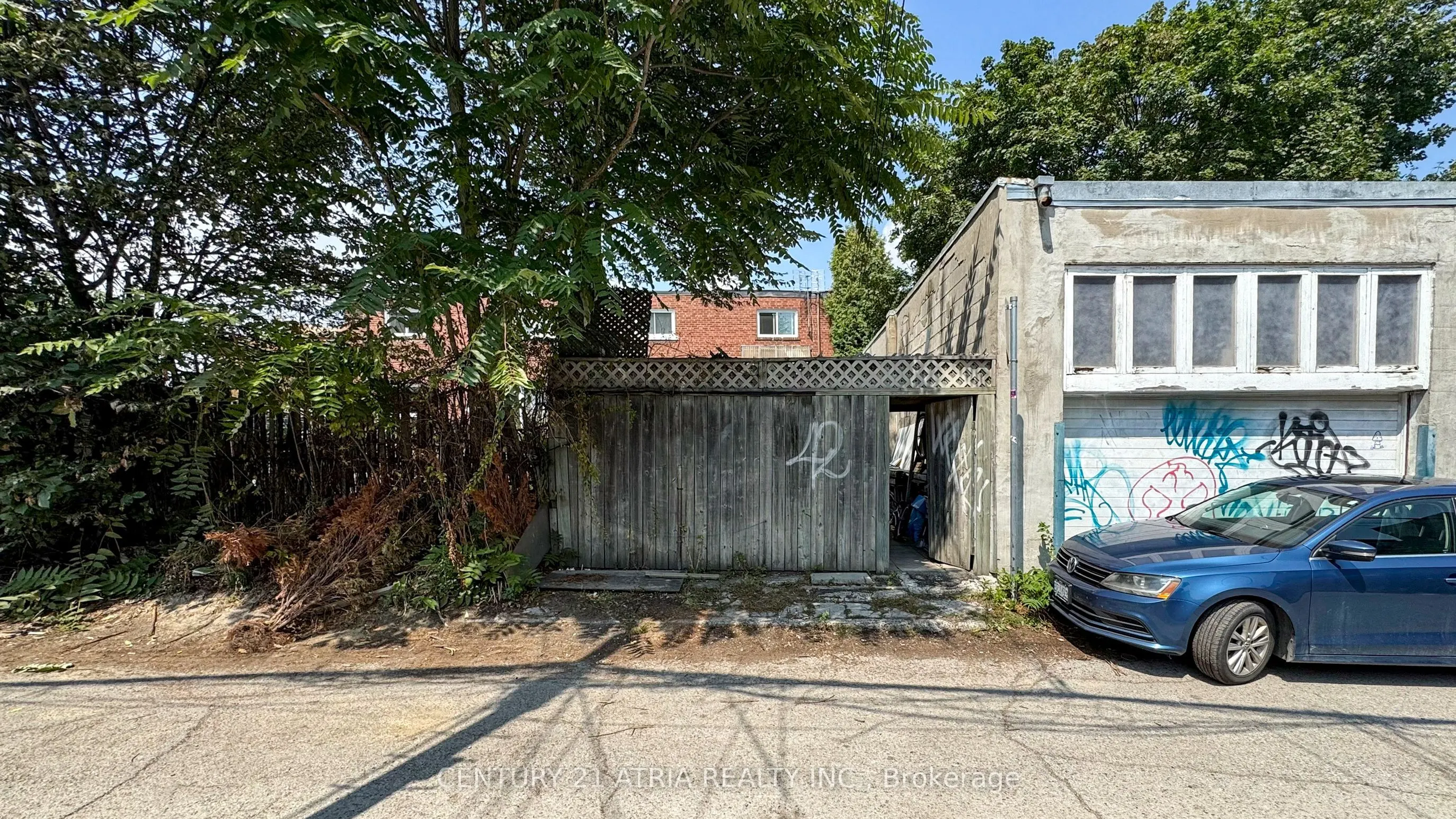 49 Noble Street