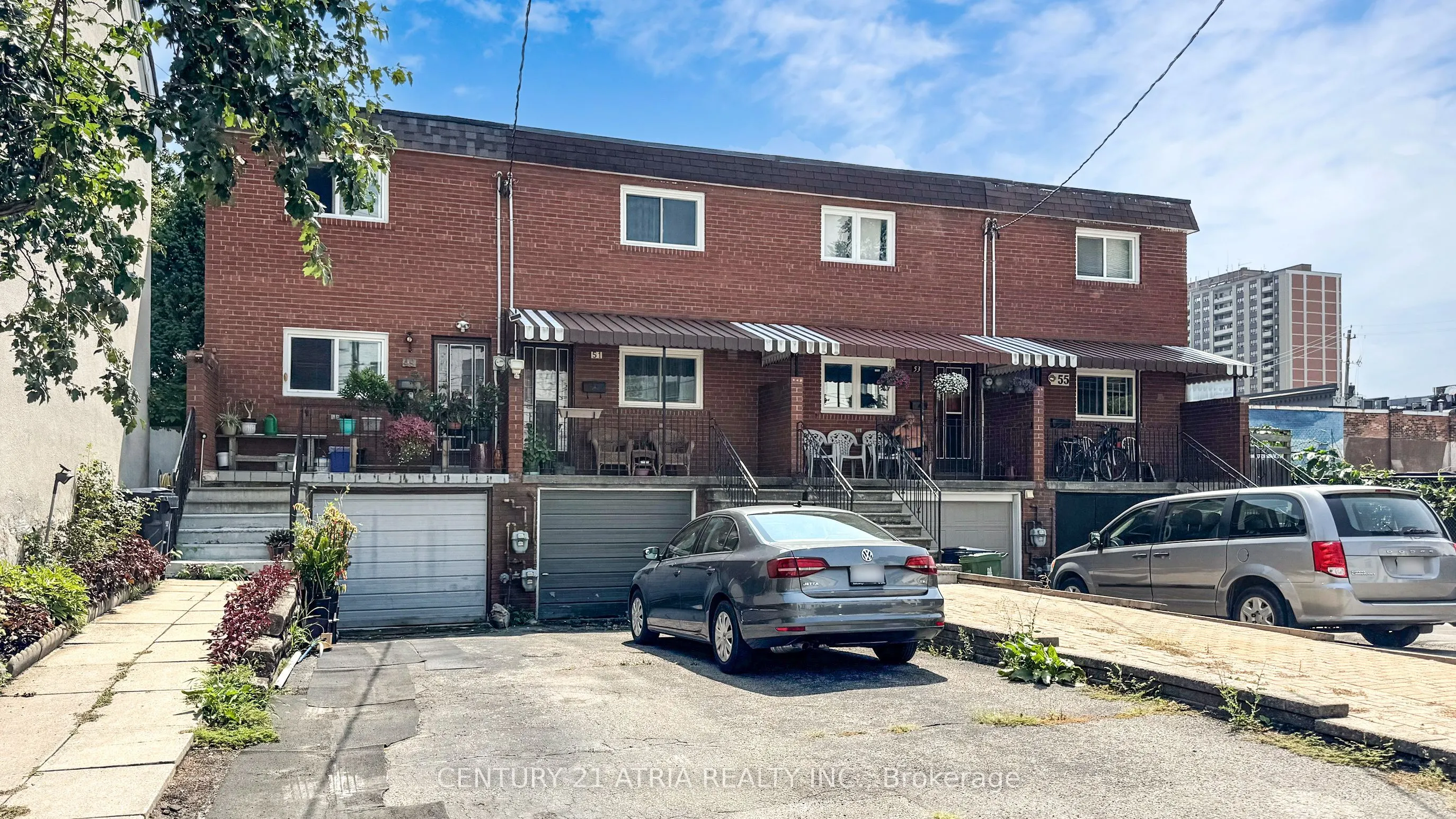 49 Noble Street