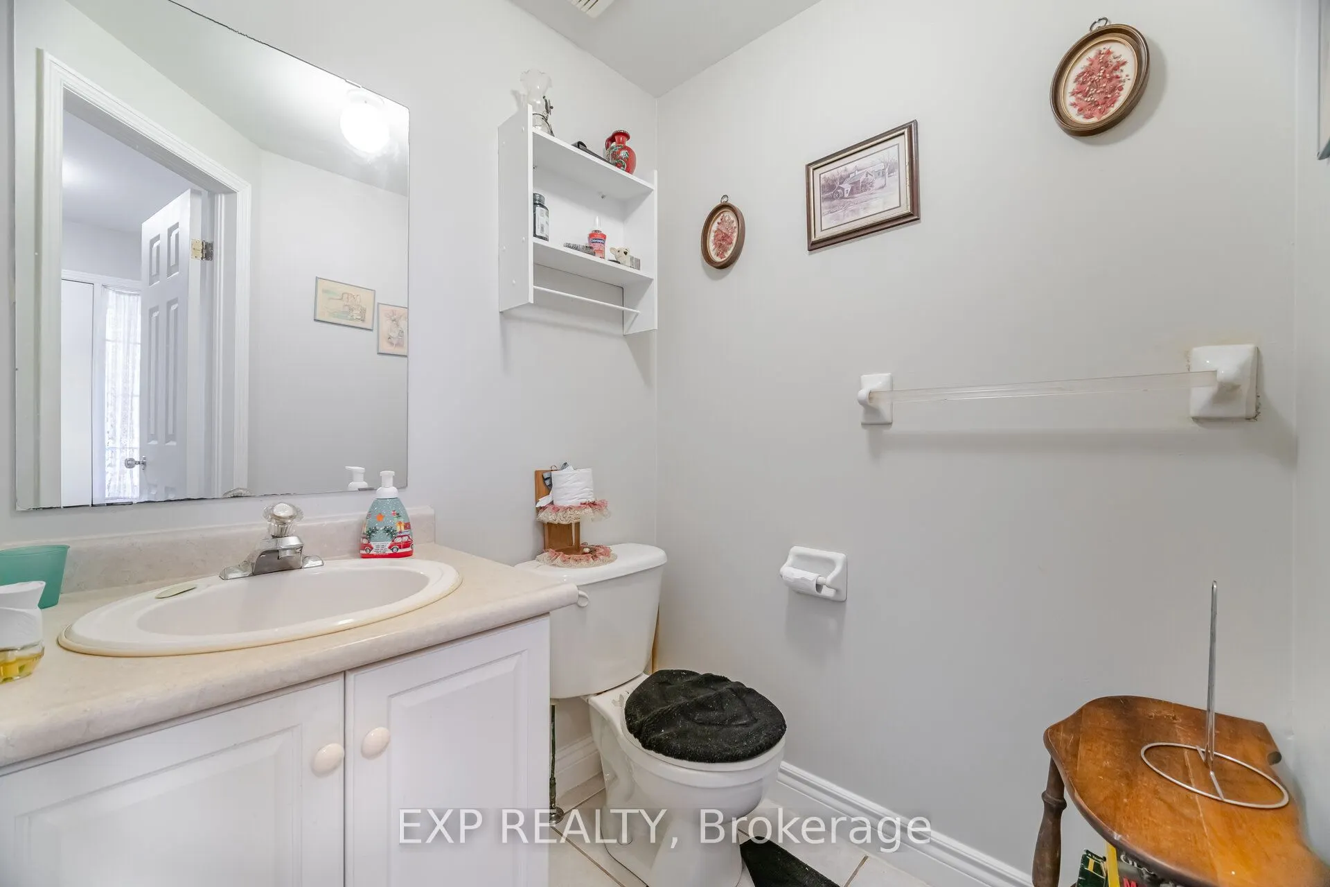 1283 Blanshard Drive, #14