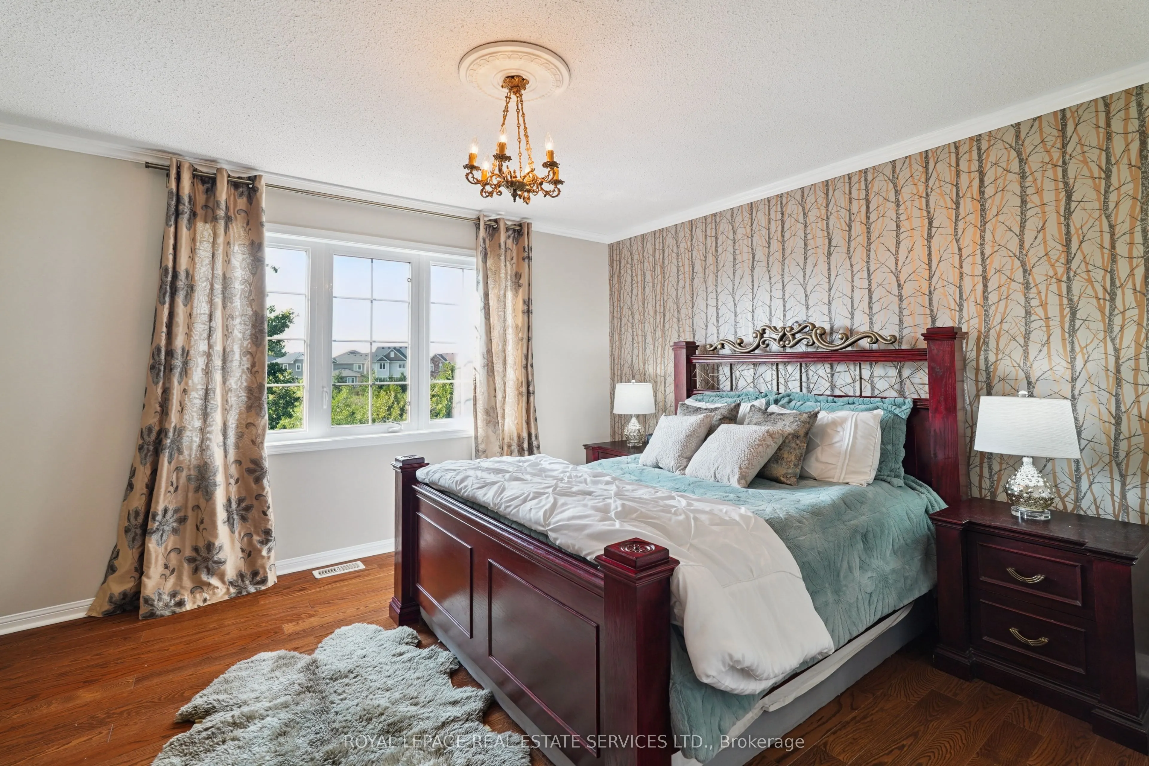641 Symons Cross