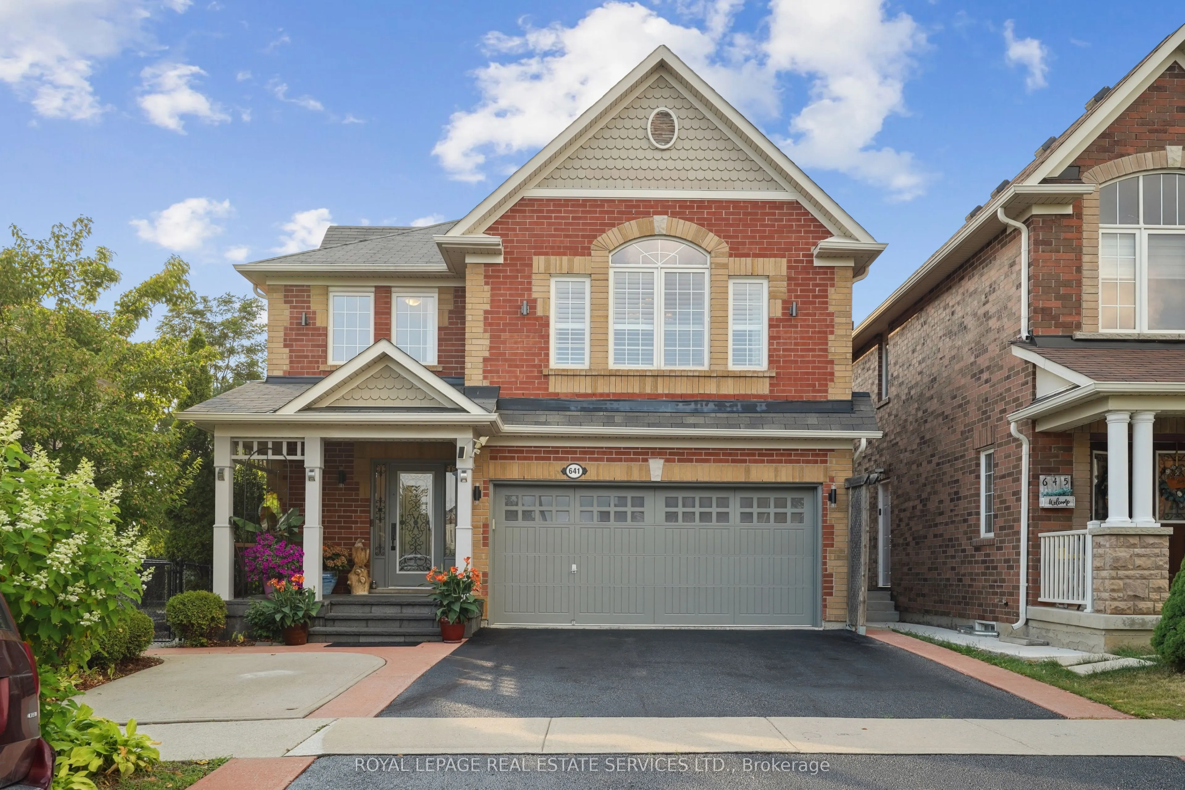 641 Symons Cross
