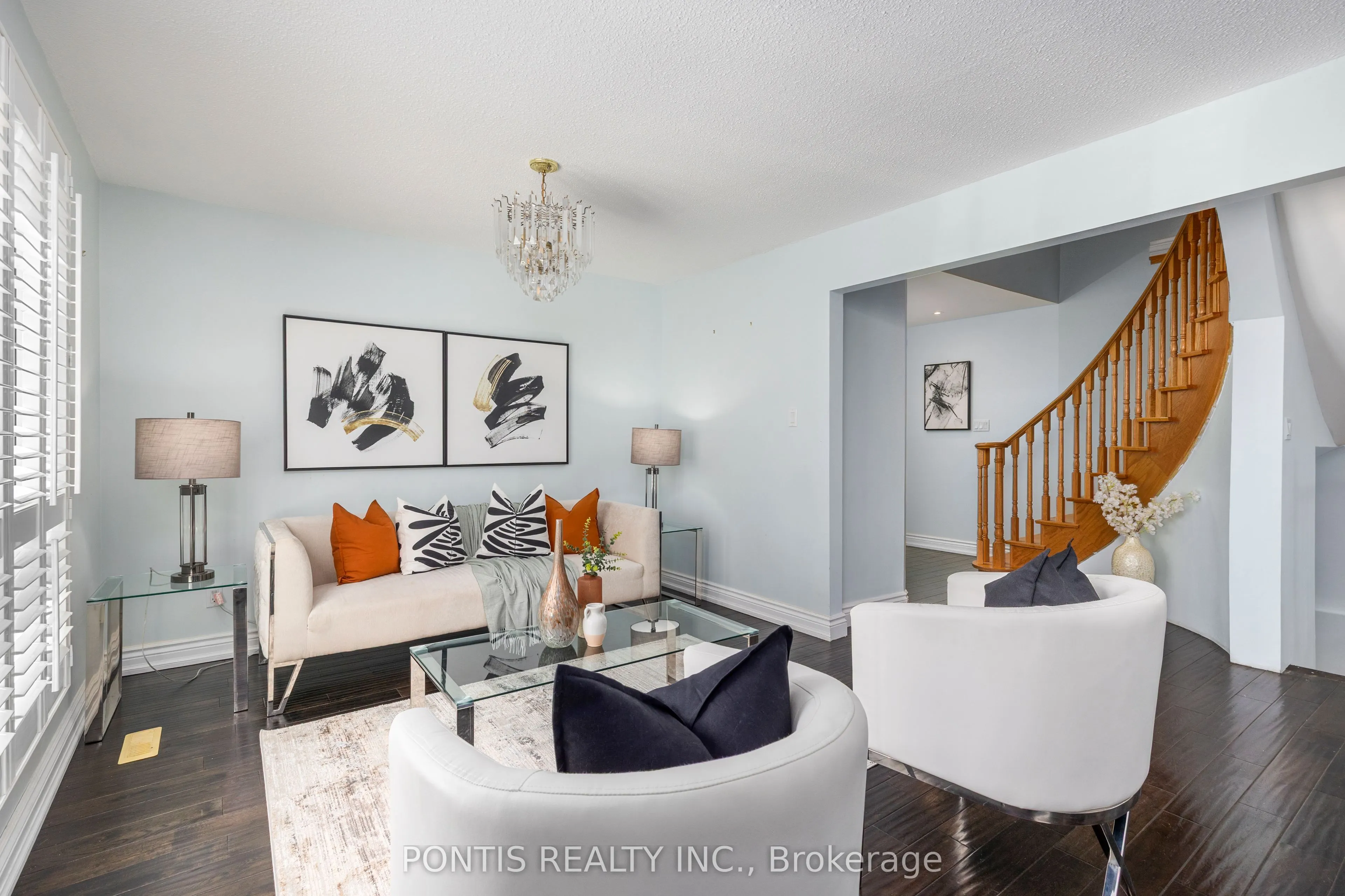 438 ABERFOYLE Court