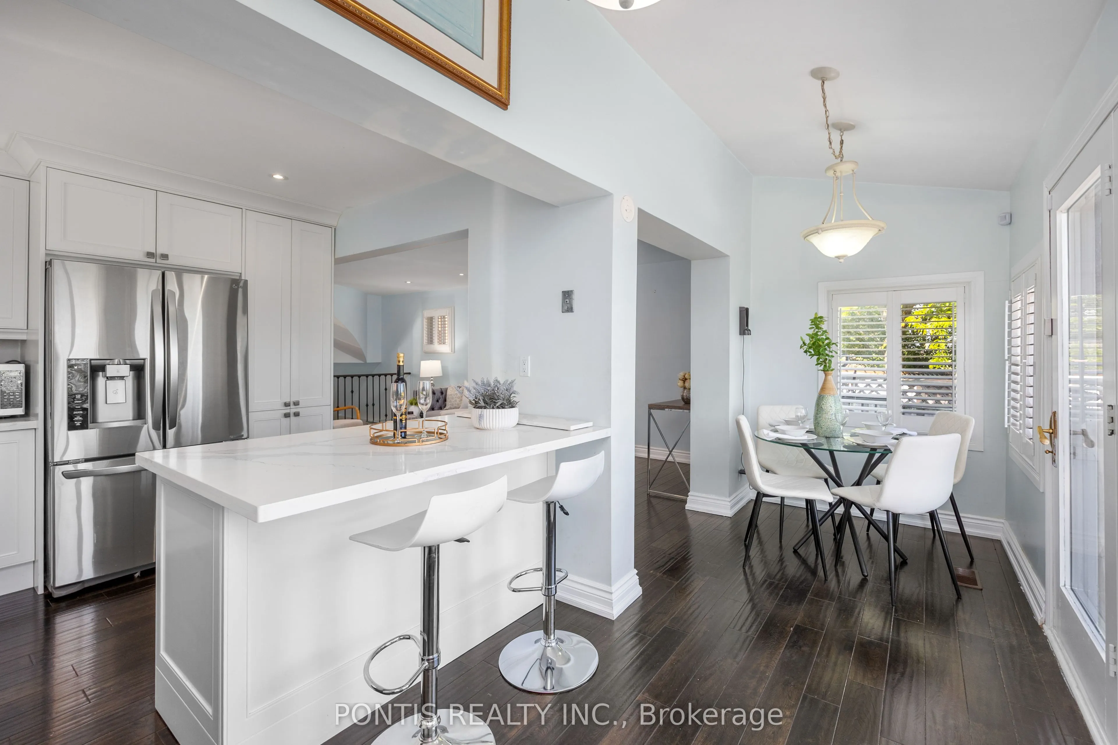 438 ABERFOYLE Court