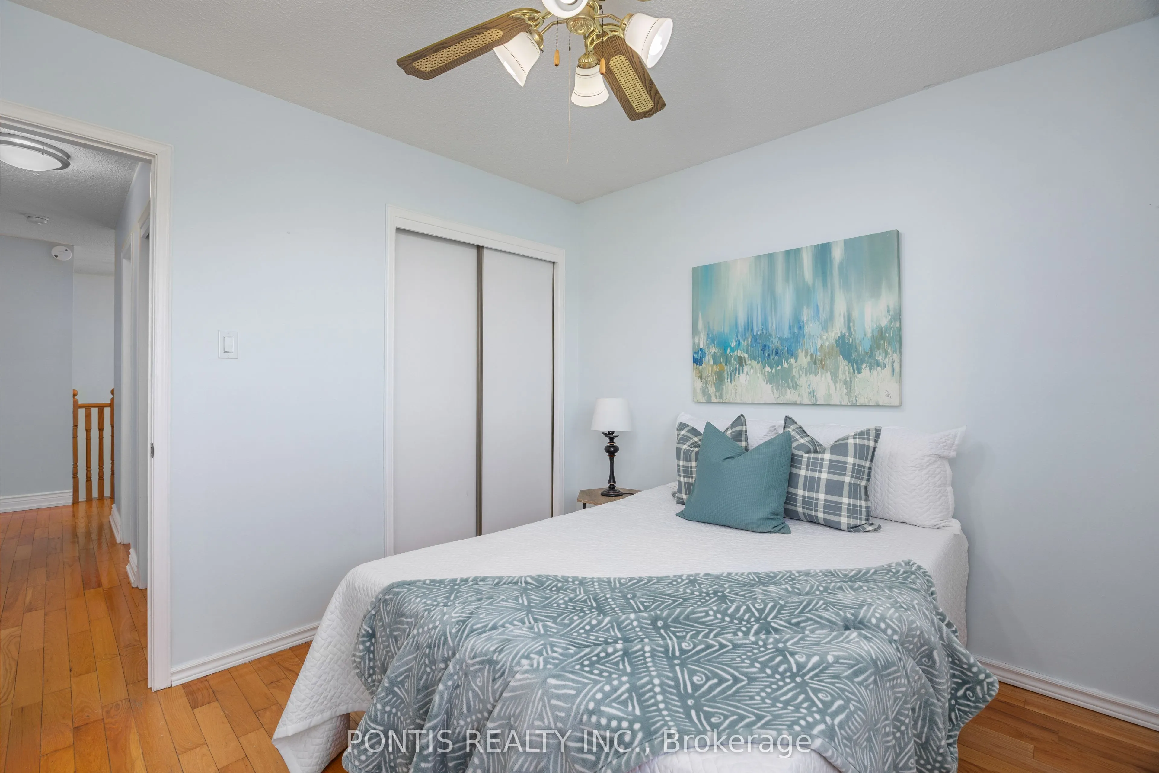 438 ABERFOYLE Court