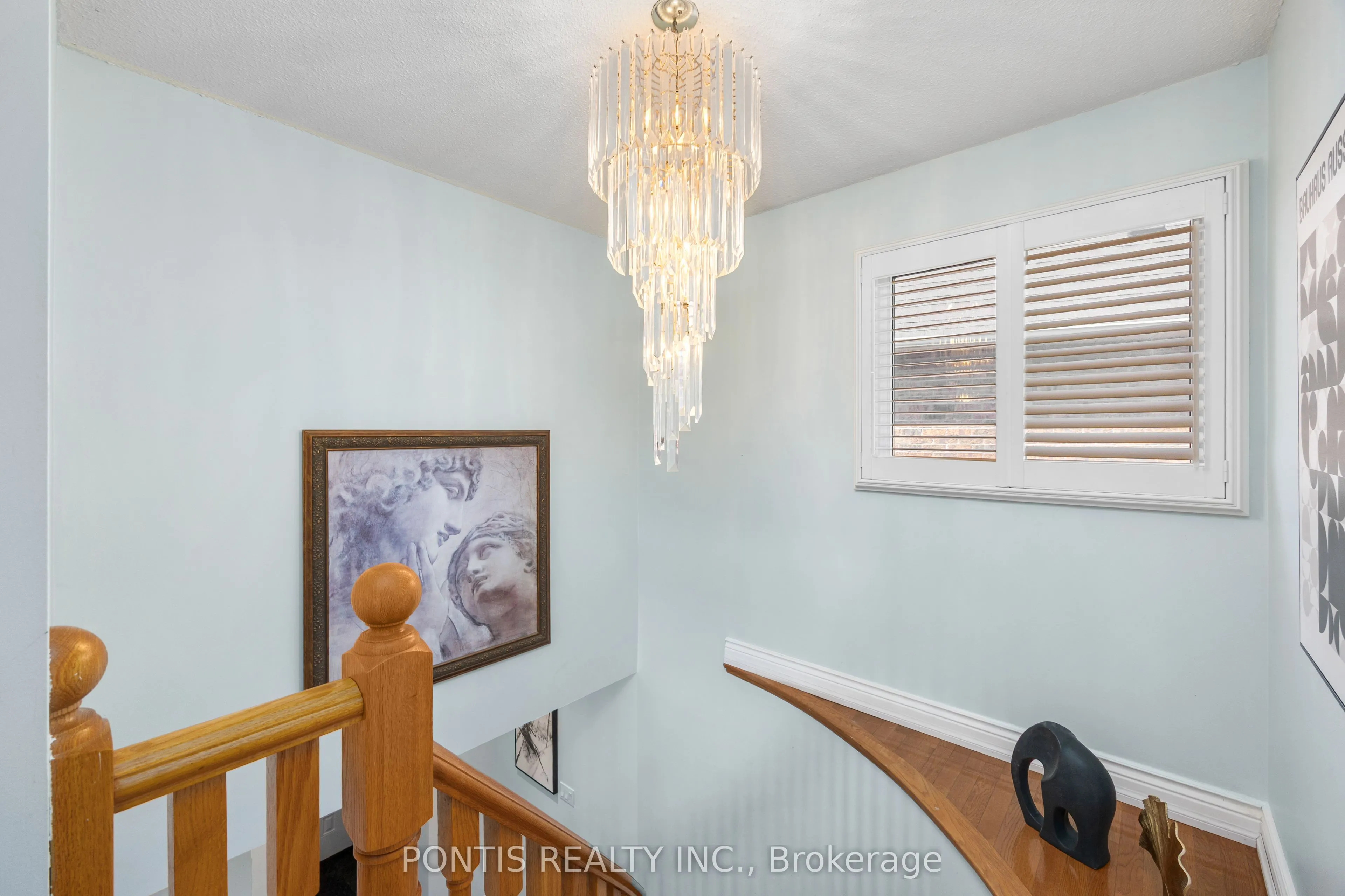 438 ABERFOYLE Court