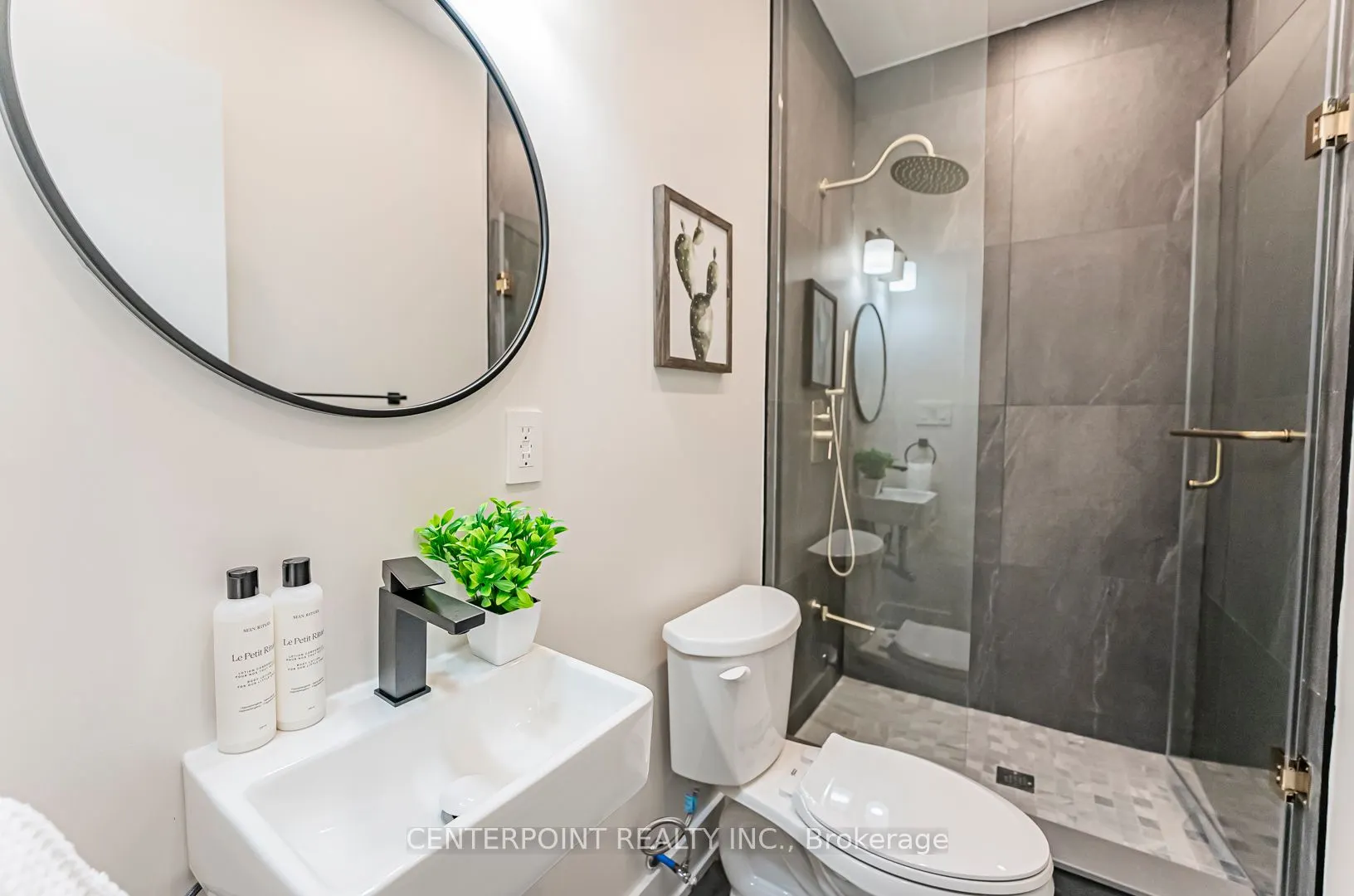 20 Roblocke Avenue, #Main