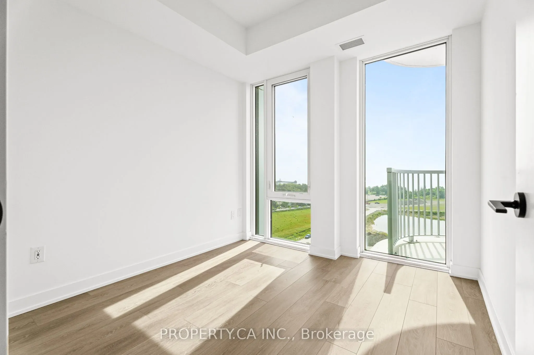 220 Missinnihe Way S, #1106