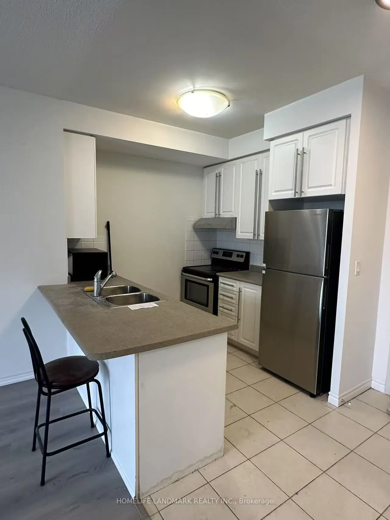 3888 Duke Of York Boulevard, #1136
