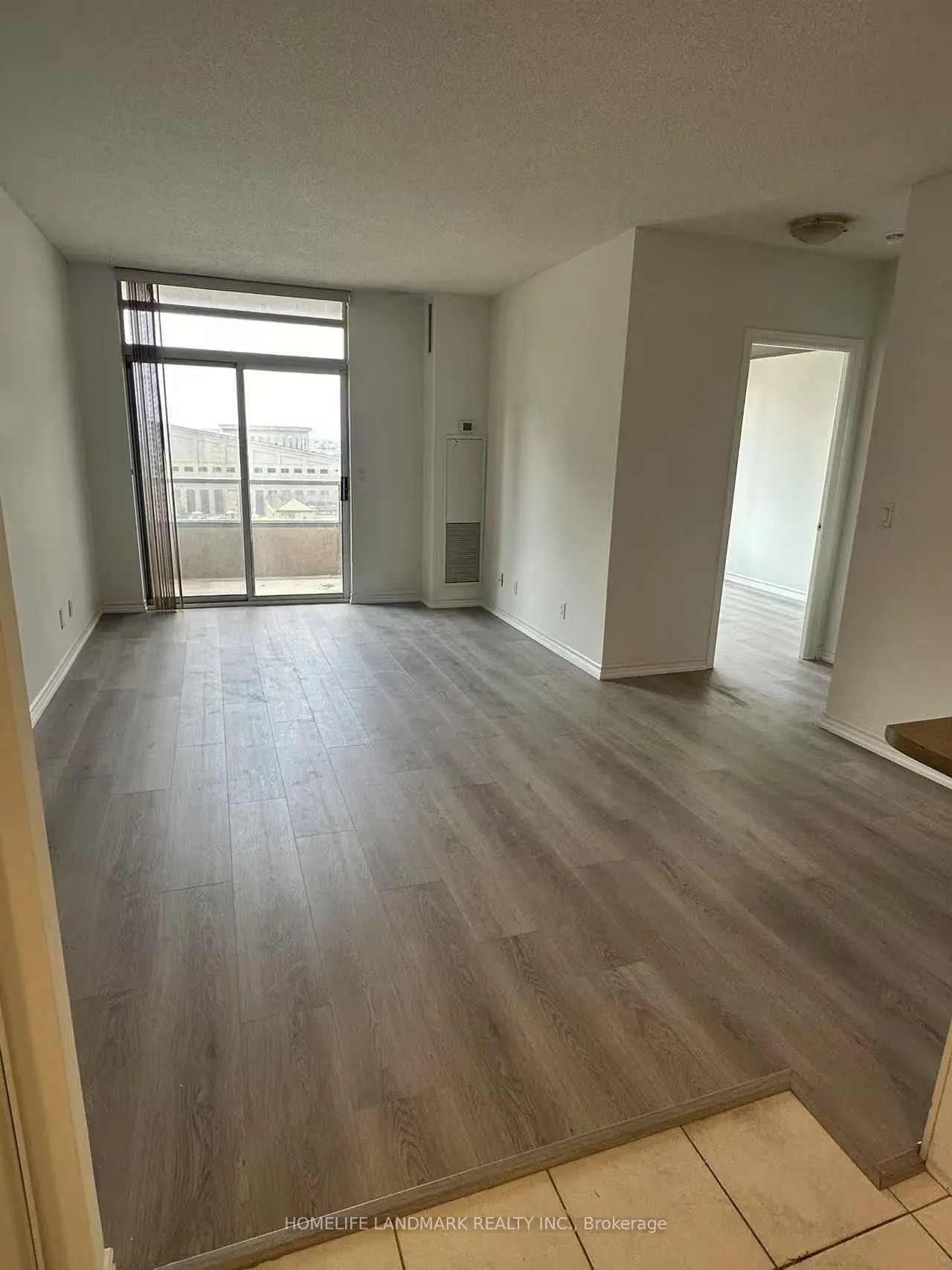 3888 Duke Of York Boulevard, #1136