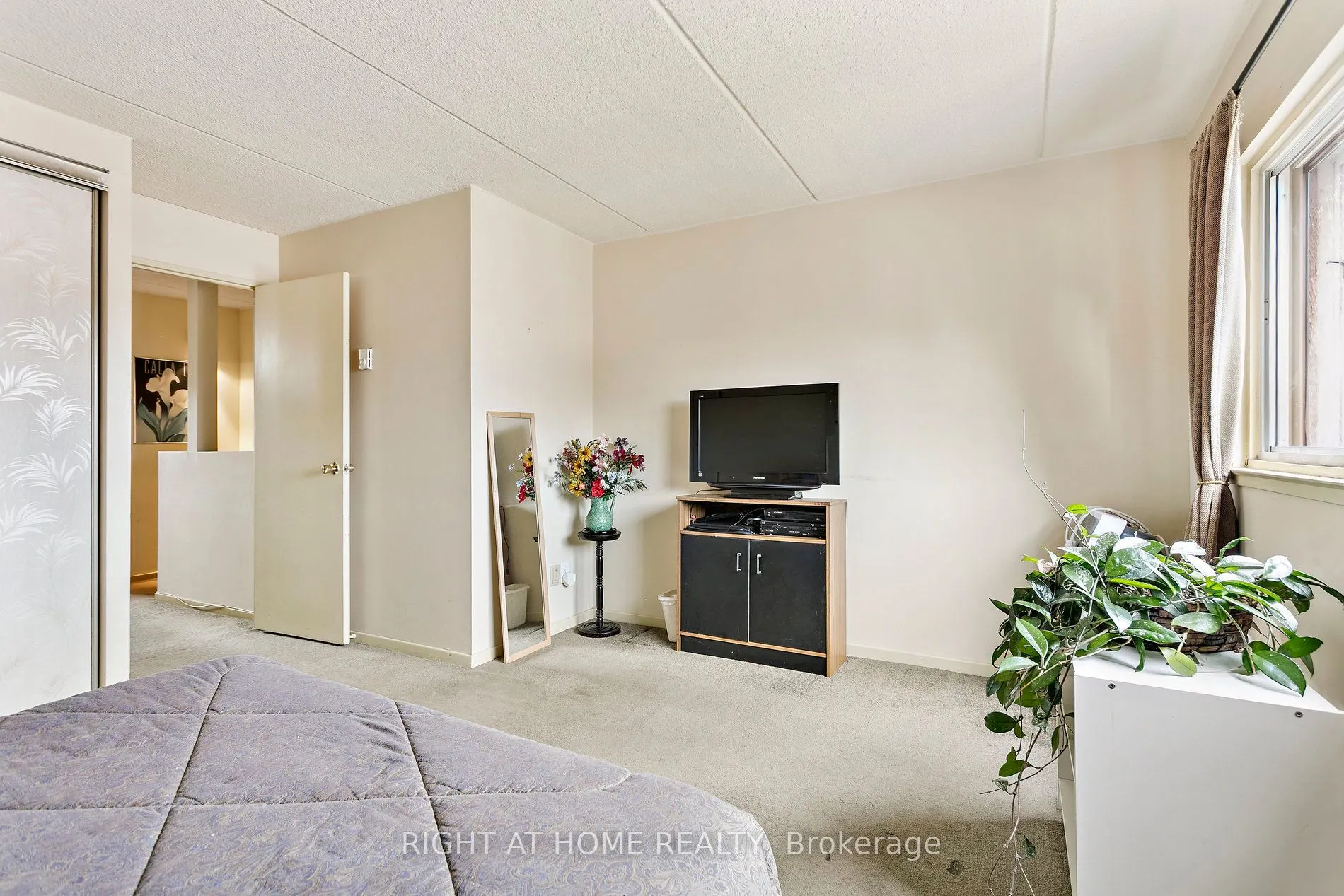 180 Mississ Vly Boulevard, #161