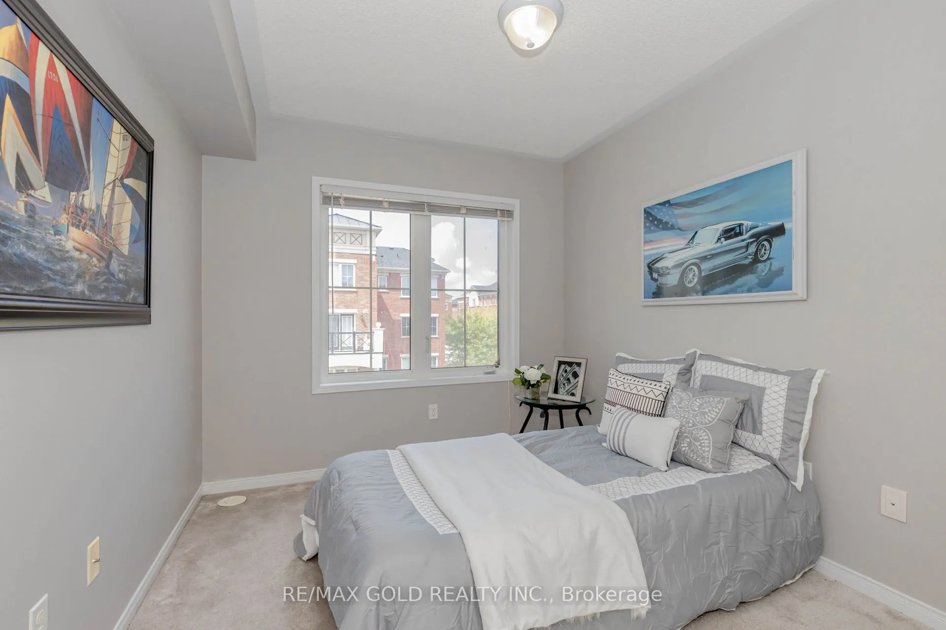 2468 Post Road, #20