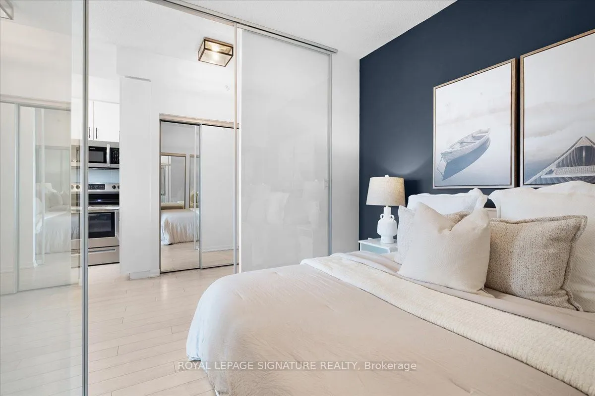 3091 Dufferin Street, #824