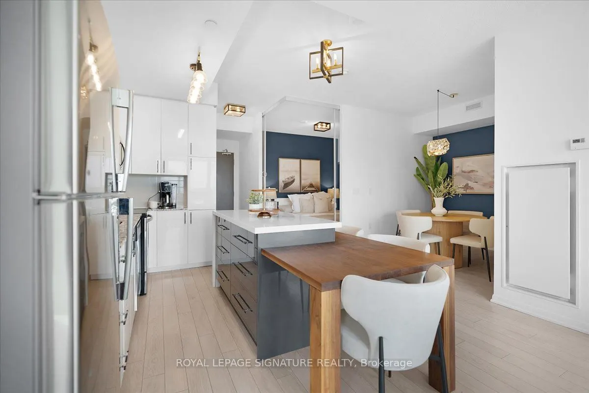 3091 Dufferin Street, #824