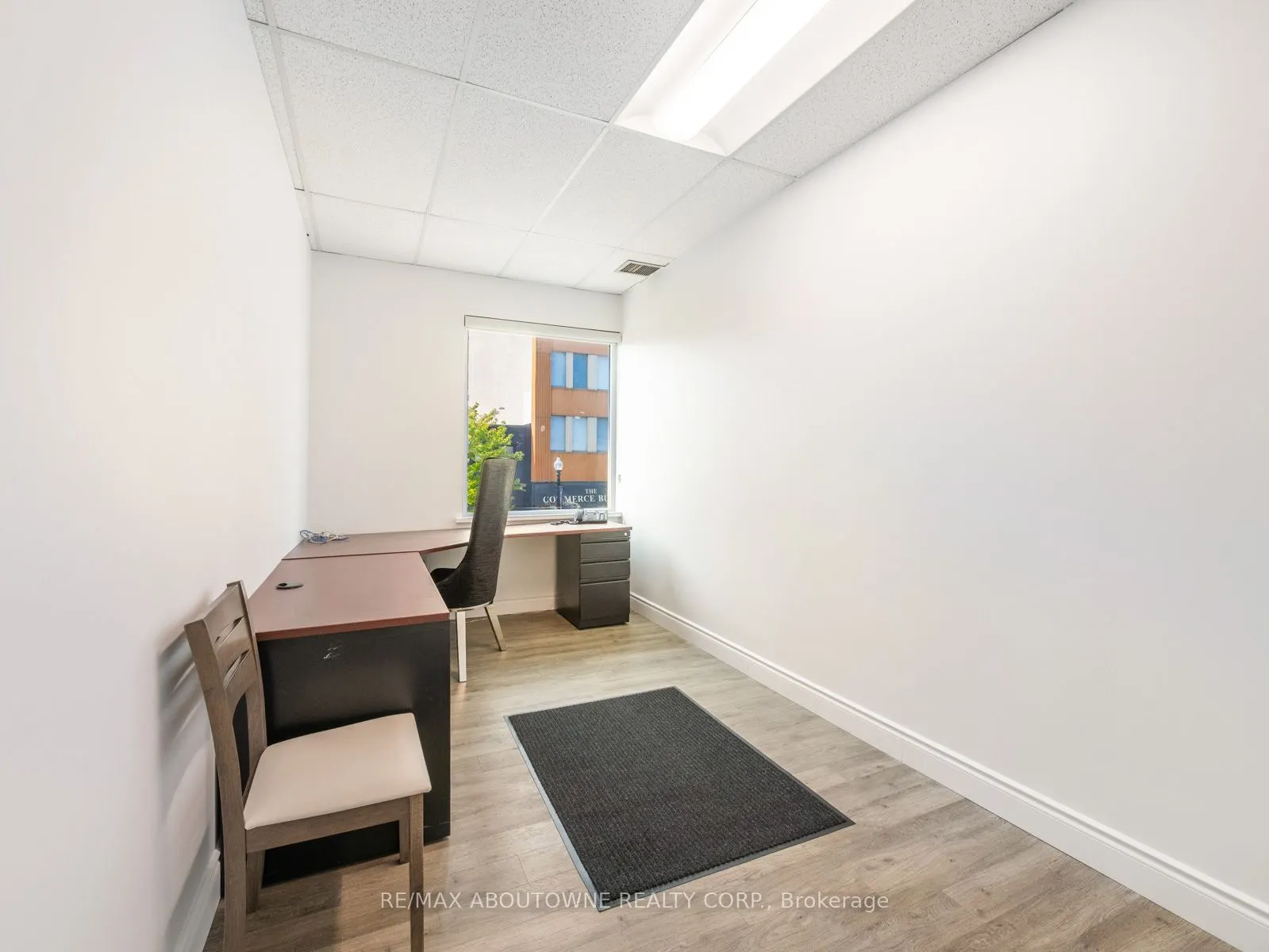 344 Lakeshore Road E