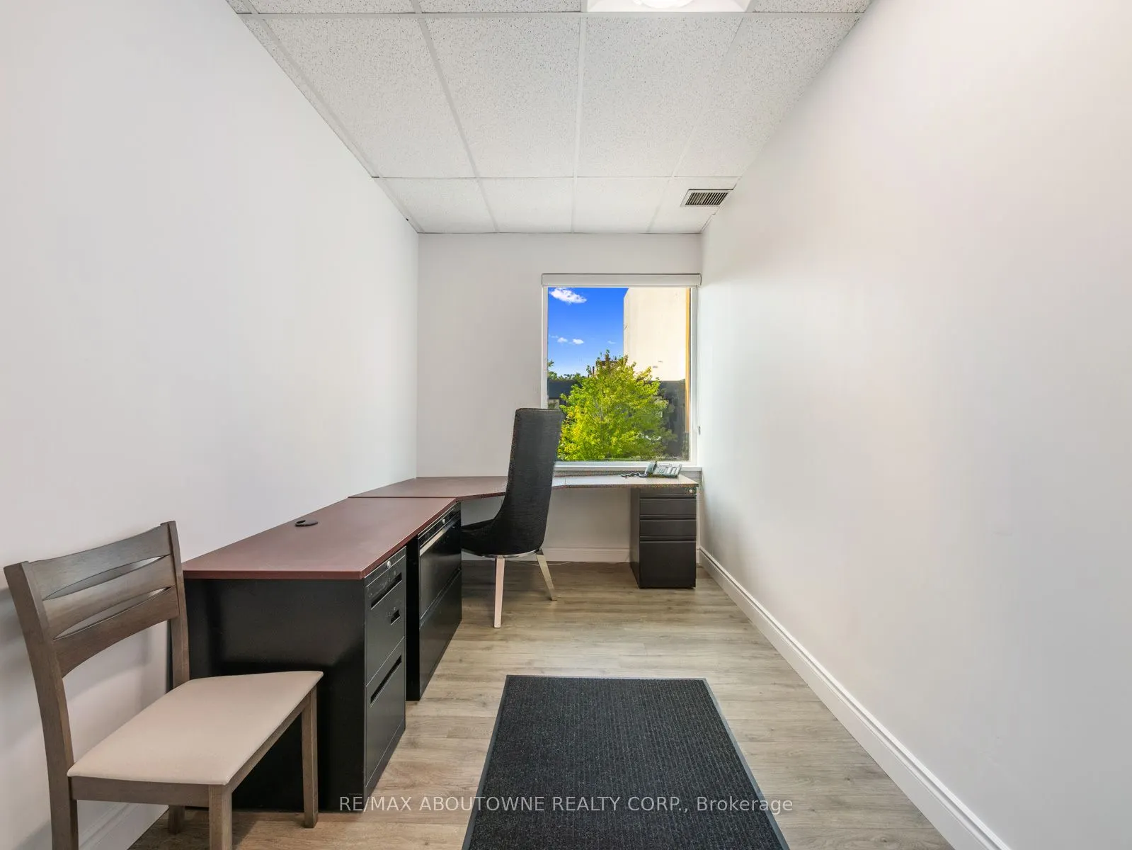 344 Lakeshore Road E