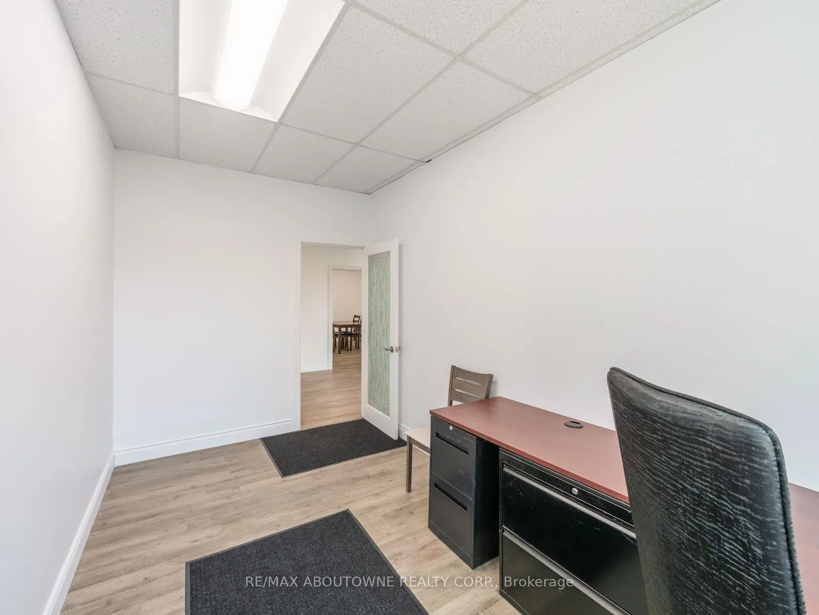 344 Lakeshore Road E