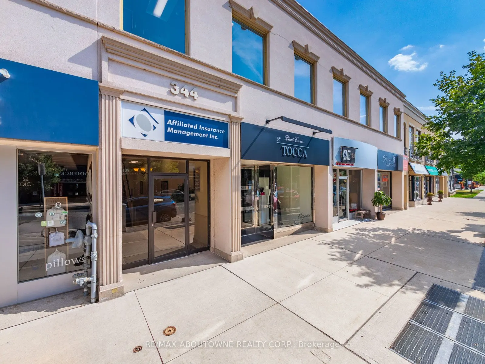 344 Lakeshore Road E