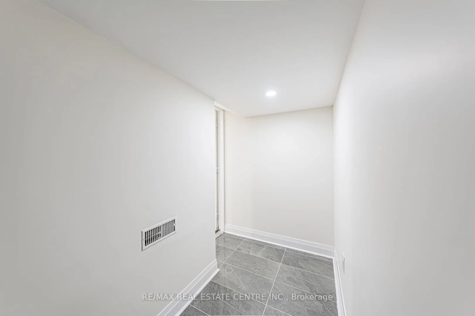 326 English Mill Court