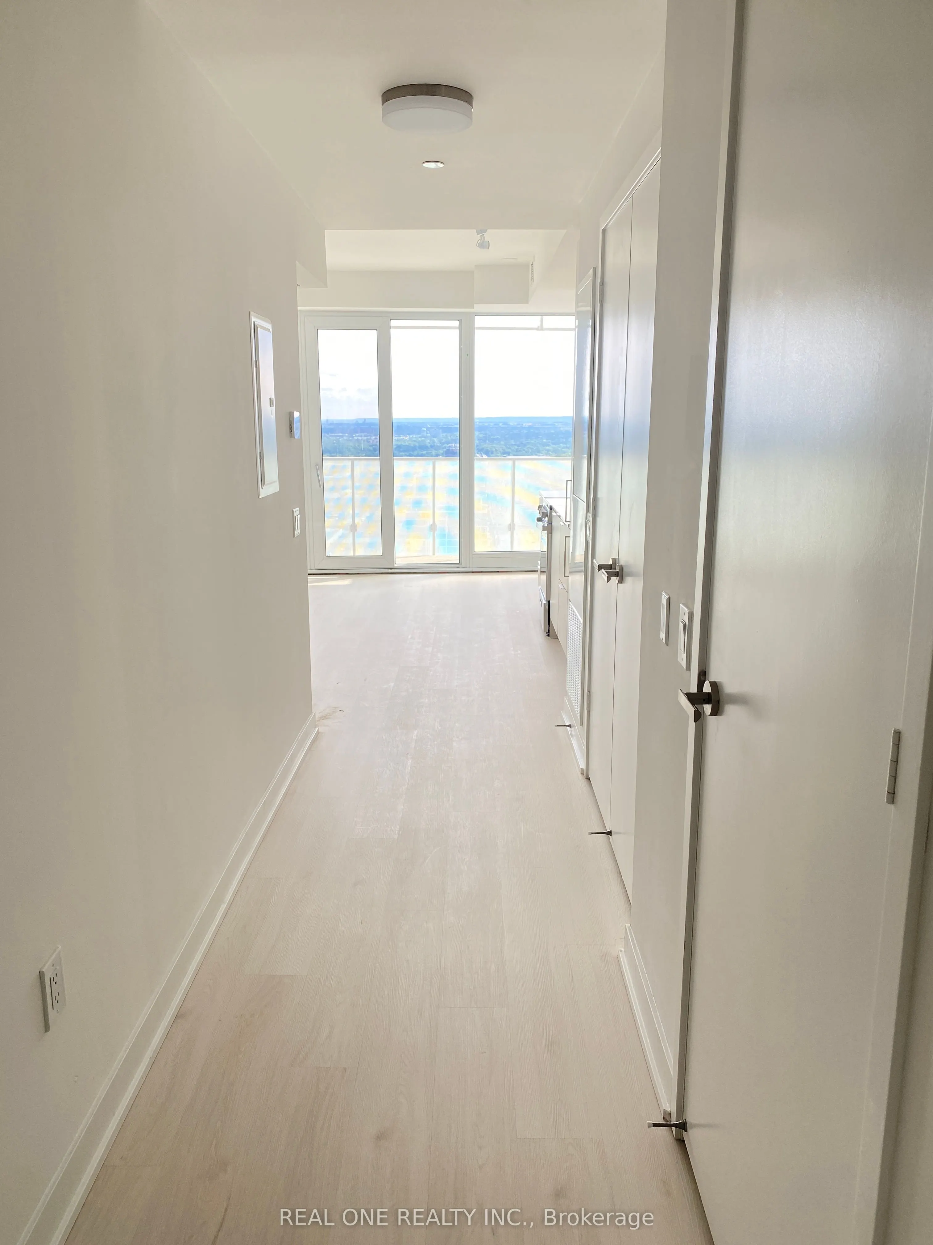 3900 Confederation Parkway, #3807
