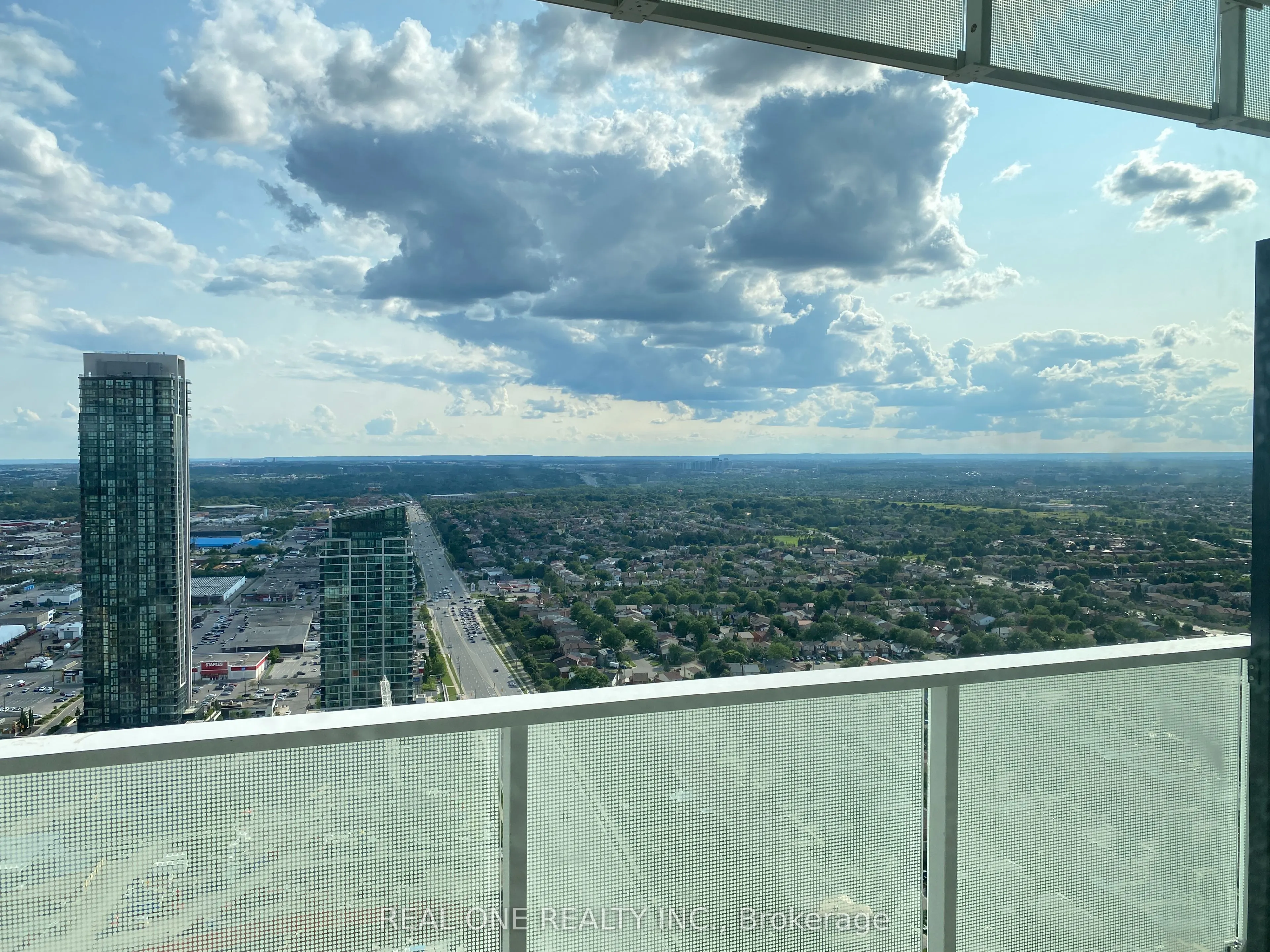 3900 Confederation Parkway, #3807