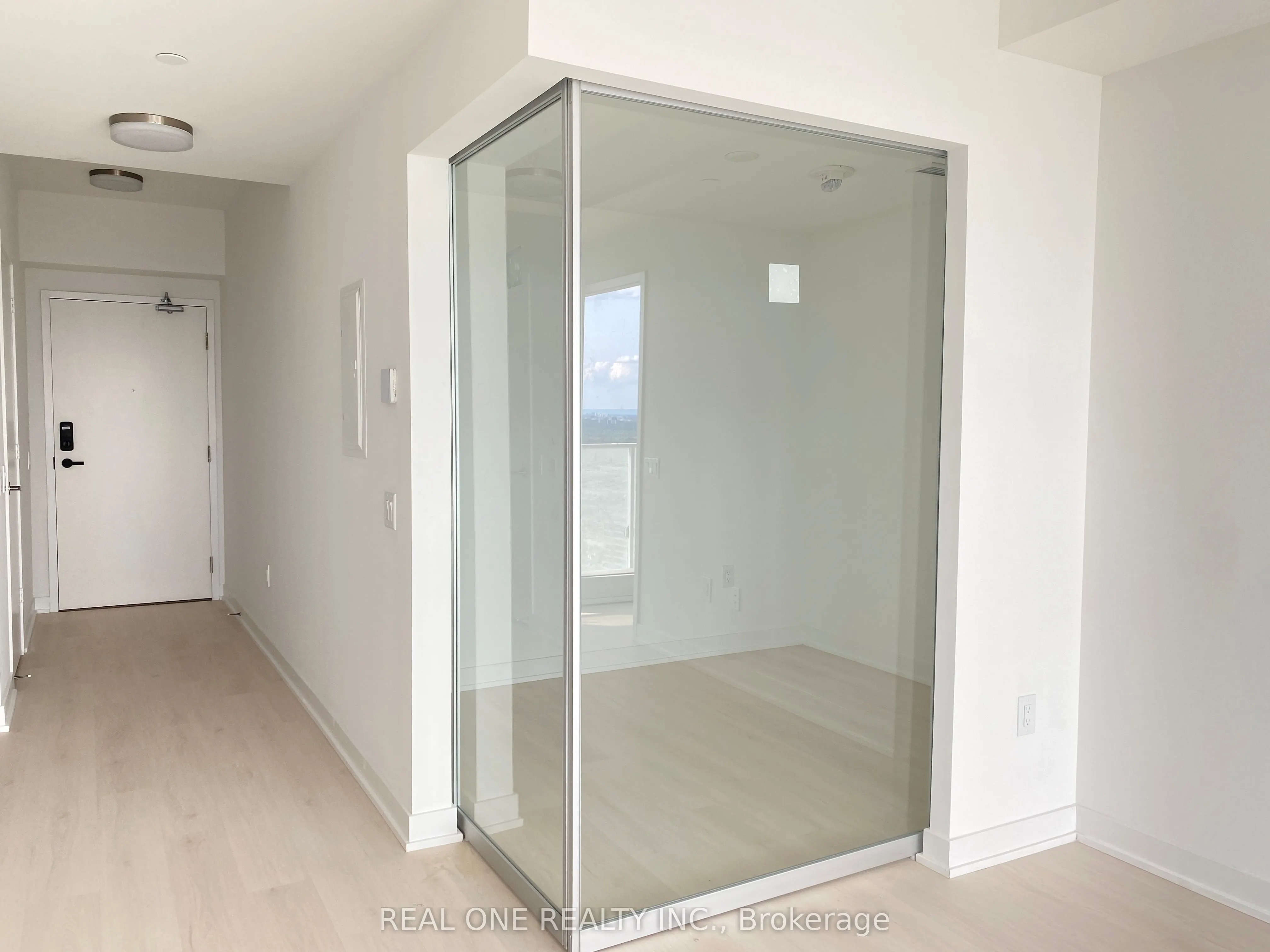 3900 Confederation Parkway, #3807